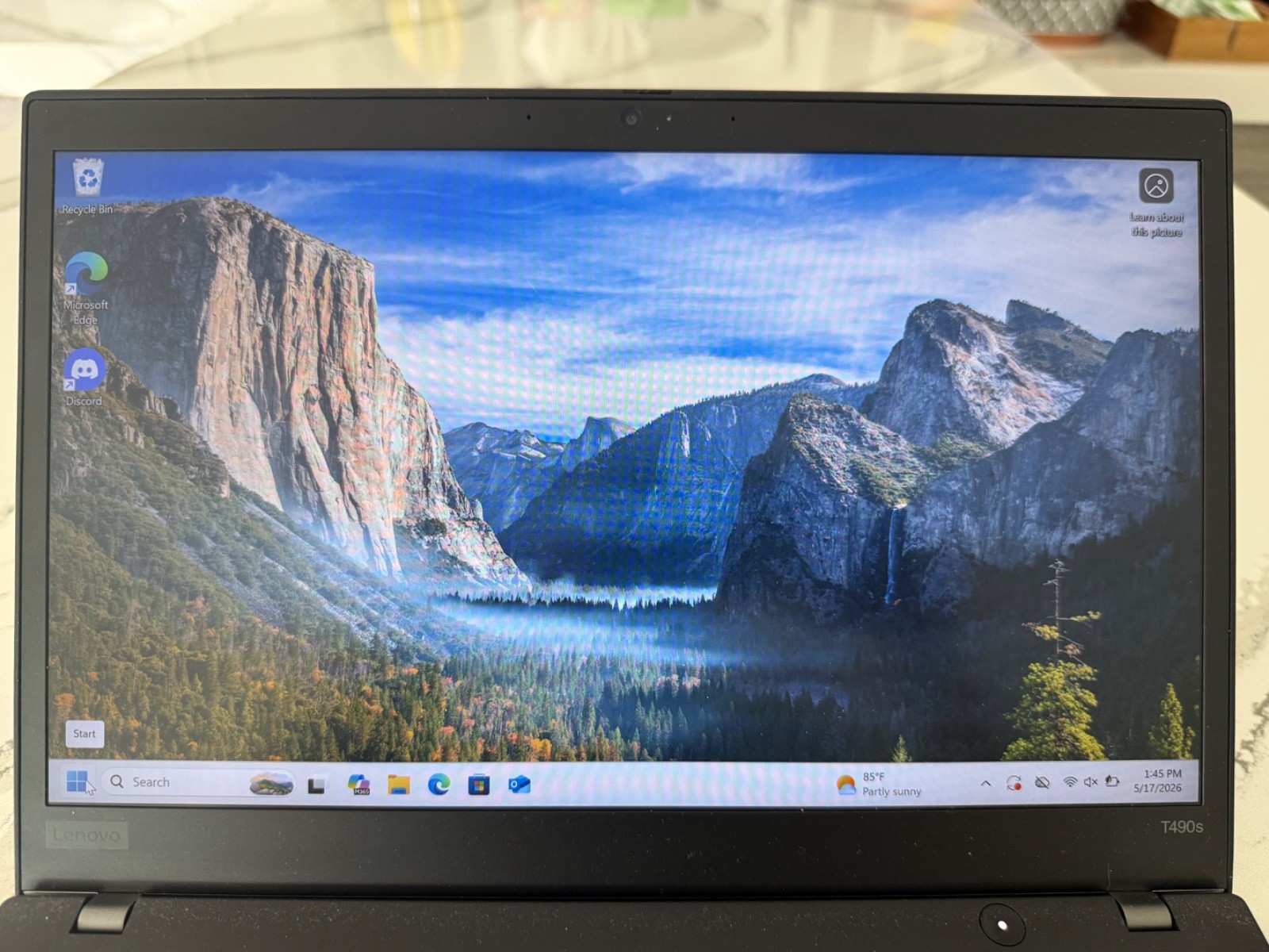 Lenovo ThinkPad T490s 14″ i5-8265u@1.60GHz 16GB RAM 256GB SSD Win 11 Pro SB703