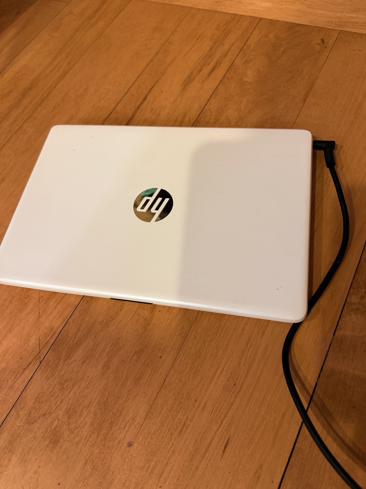 HP Stream Laptop 11-ak0012dx Intel Celeron 4GB RAM 64GB eMMC 11.6″ Windows 11