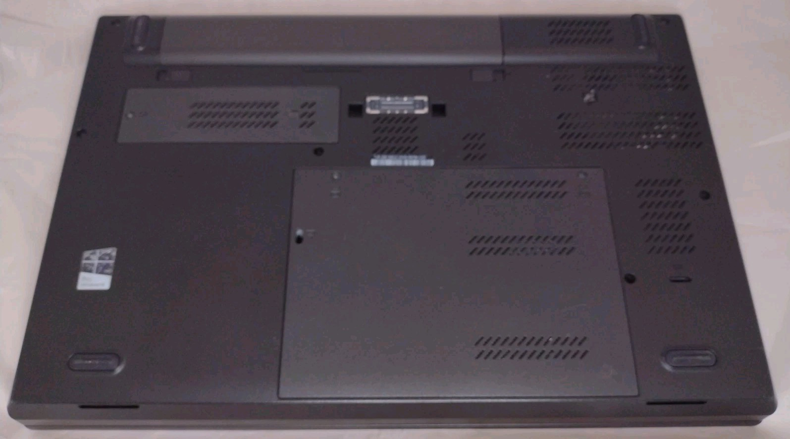 Lenovo Thinkpad T540p Core I5-4300u 2.60ghz Laptop (No HD, Wifi) For Parts