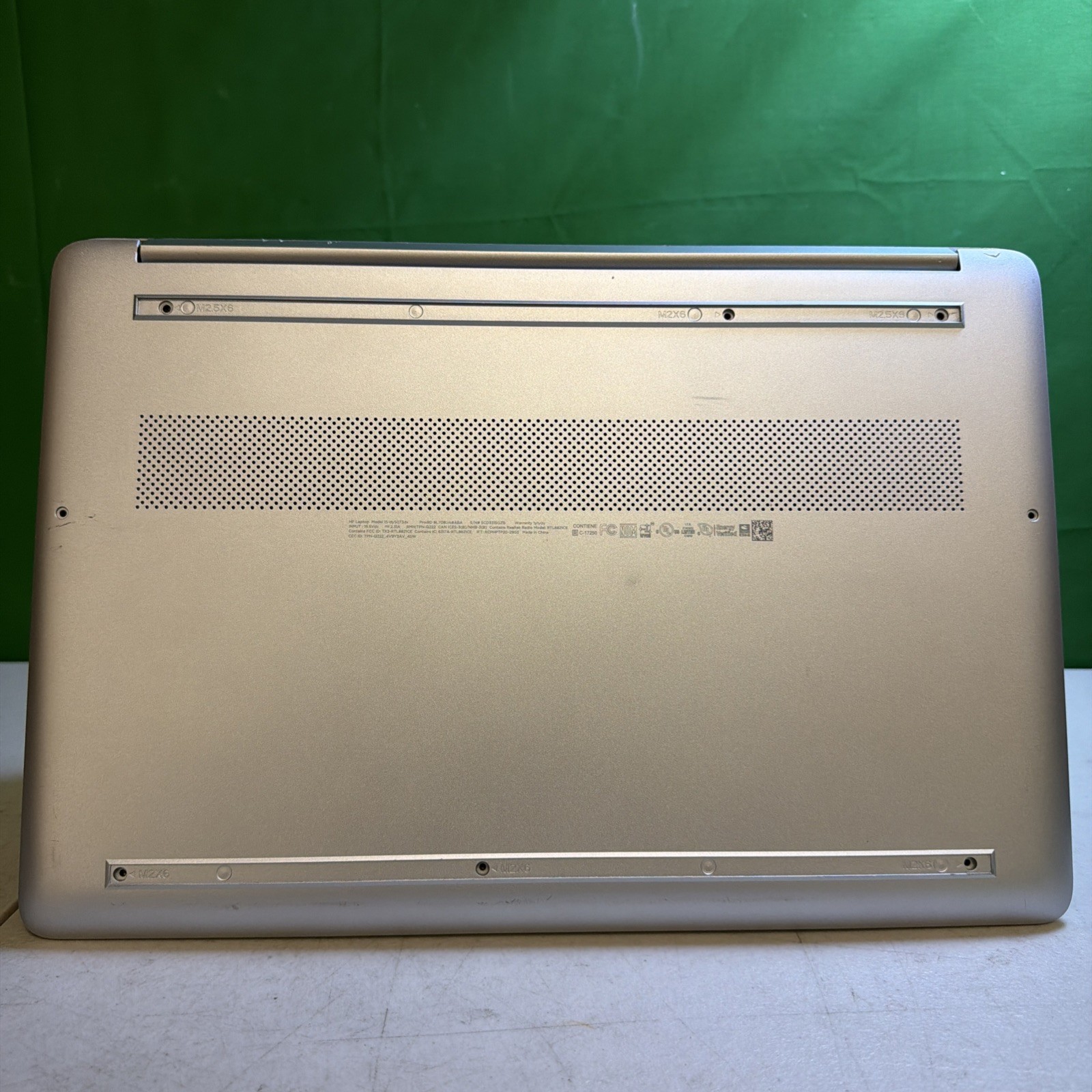 HP Laptop 15-dy5073dx 15″ FHD Touch I7-1255U 512GB SSD 16GB W11 (Used)