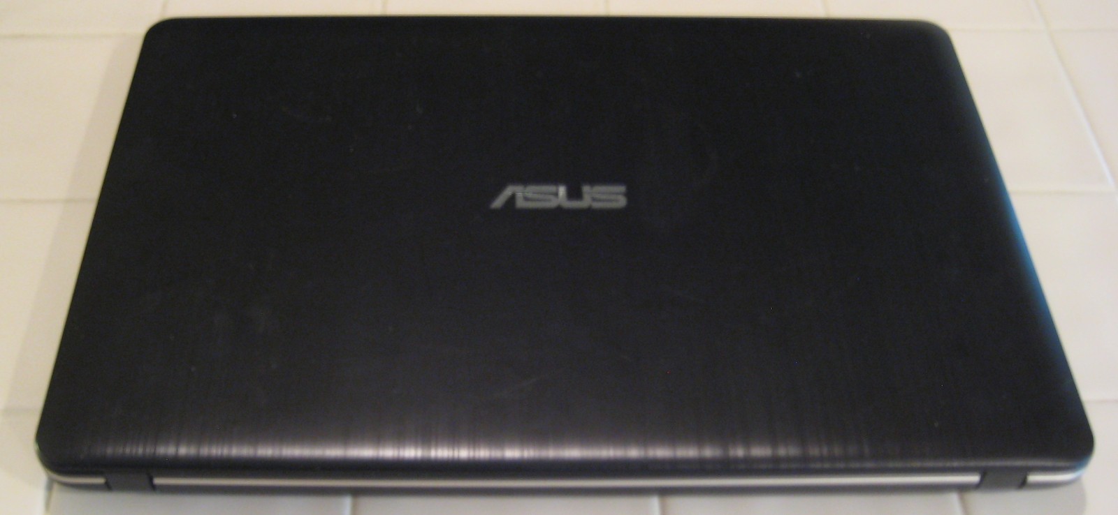 Asus Sonic Master X541N, Pentium N4200@1.1GHz, 8GB RAM, 240 GB SSD, Win 10 Home