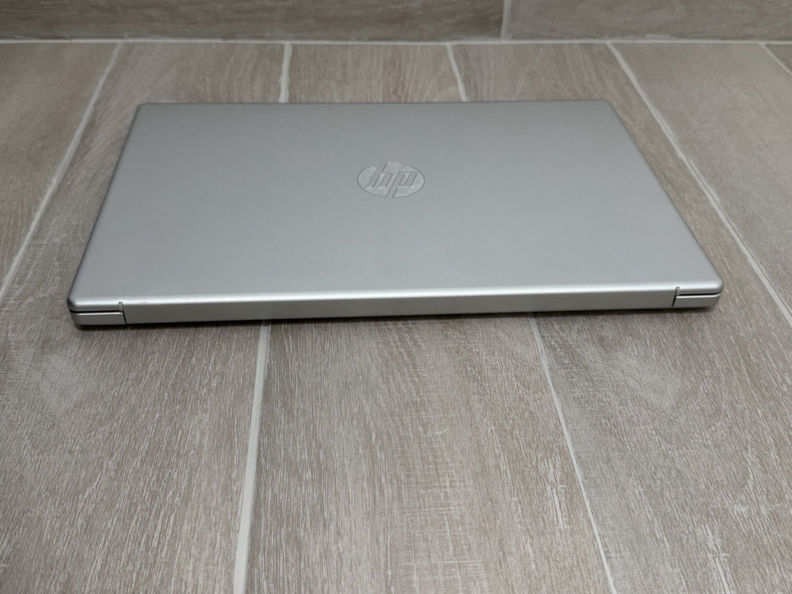 HP Laptop 15-FD0182WM 15.6″ Core i7-1355U 16GB RAM 1TB NVMe SSD Win-11