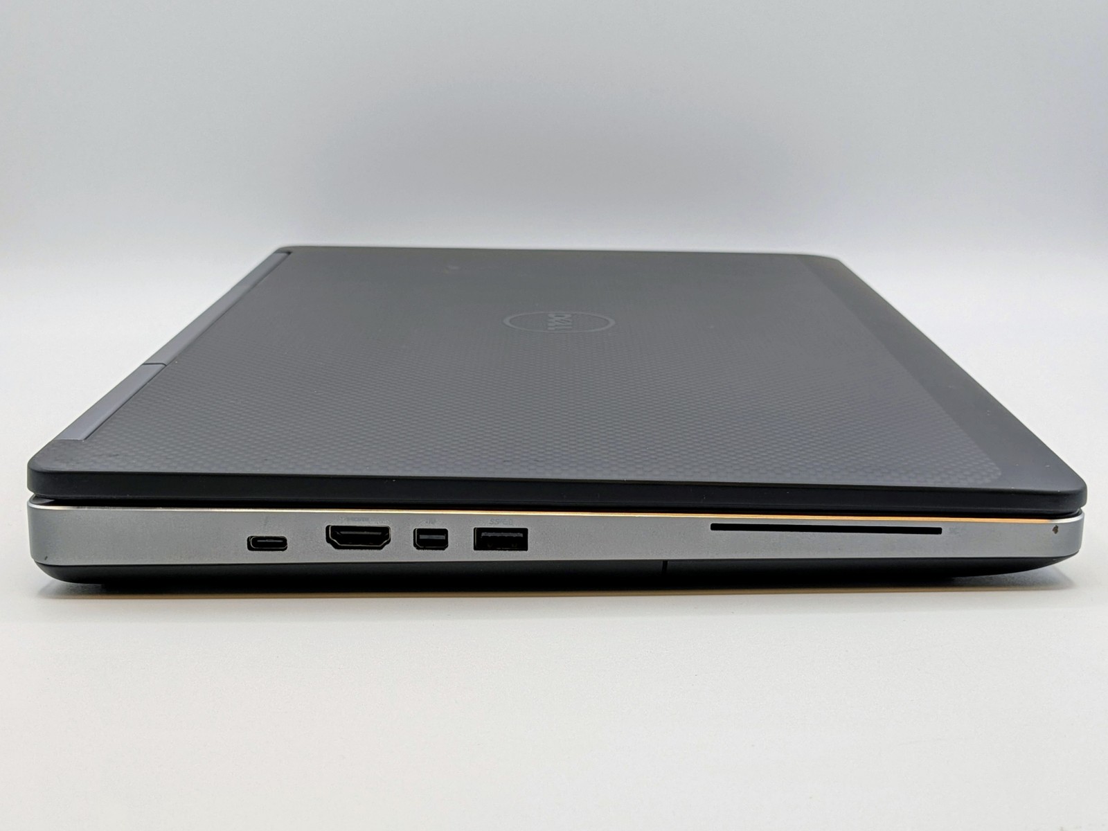 Dell PRECISION 7520 15.6″ I7-7820HQ 2.90GHz 512GB SSD 16GB W10 Webcam *READ*