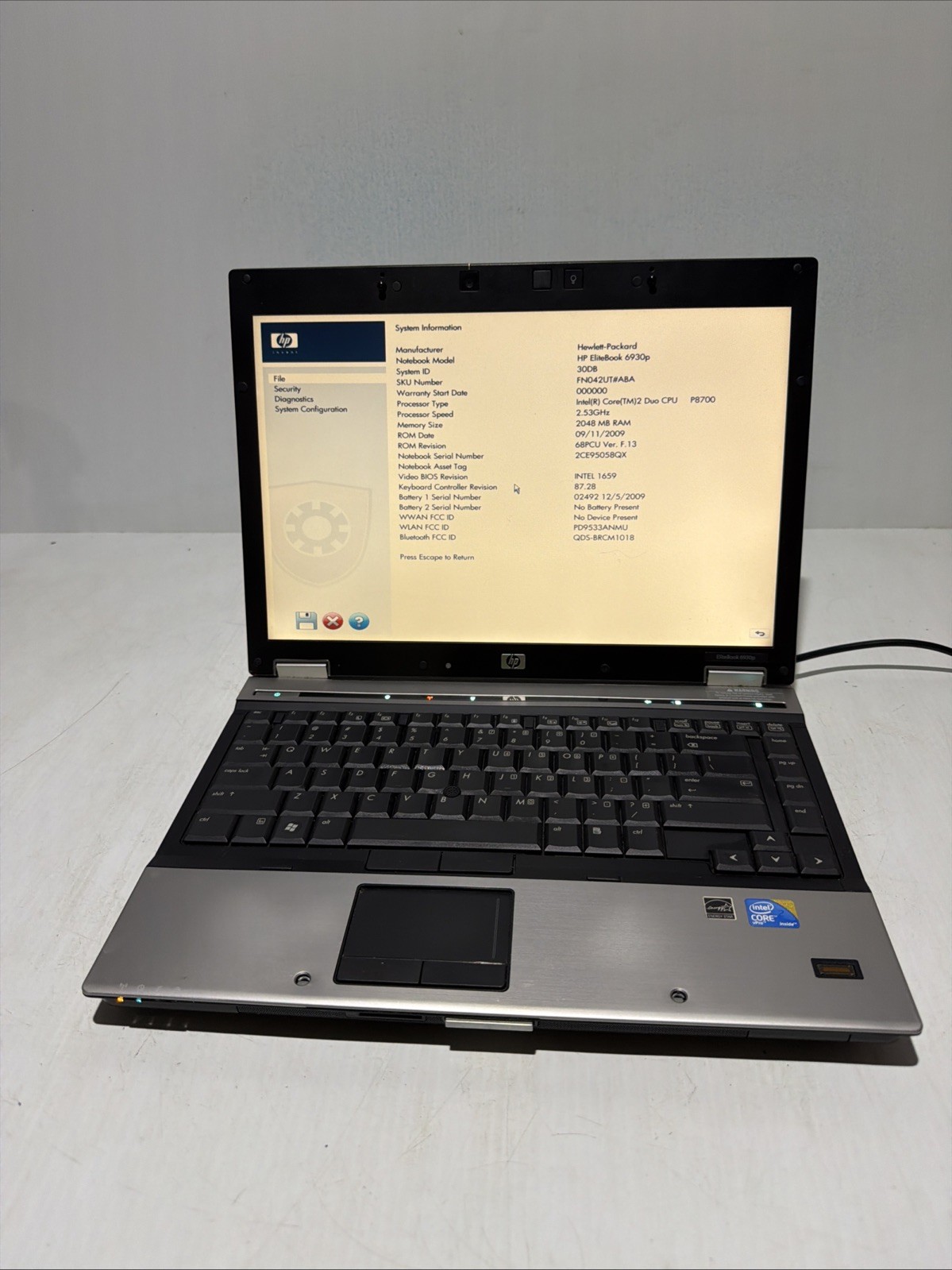 Hp Elitebook 6930p 14″ Laptop Core 2 Duo P8700 2gb Ram No Drives Boots Bios