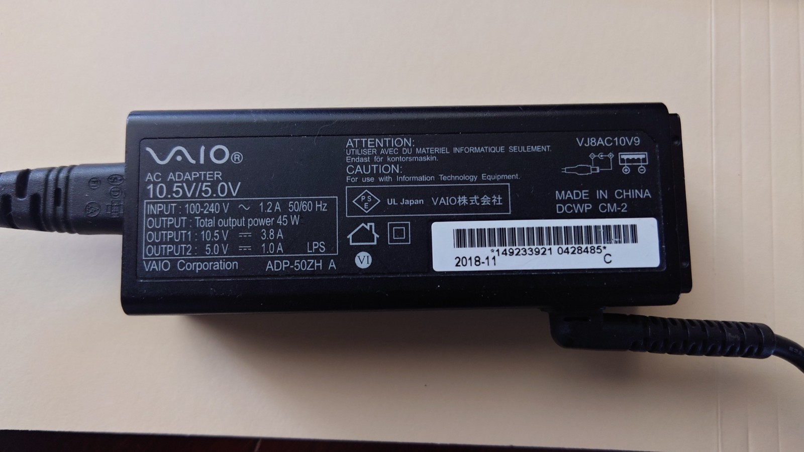 Sony Vaio Pro PG VJPG11C11N 13.3 W11 Core i7-8550U 16GB 256GB SSD Made in Japan