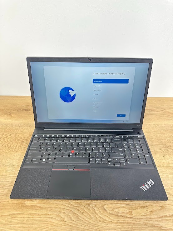 Lenovo ThinkPad E15 Gen 3 Ryzen 7 5700U 16GB DDR4 AMD Radeon Graphics, 512GB SSD