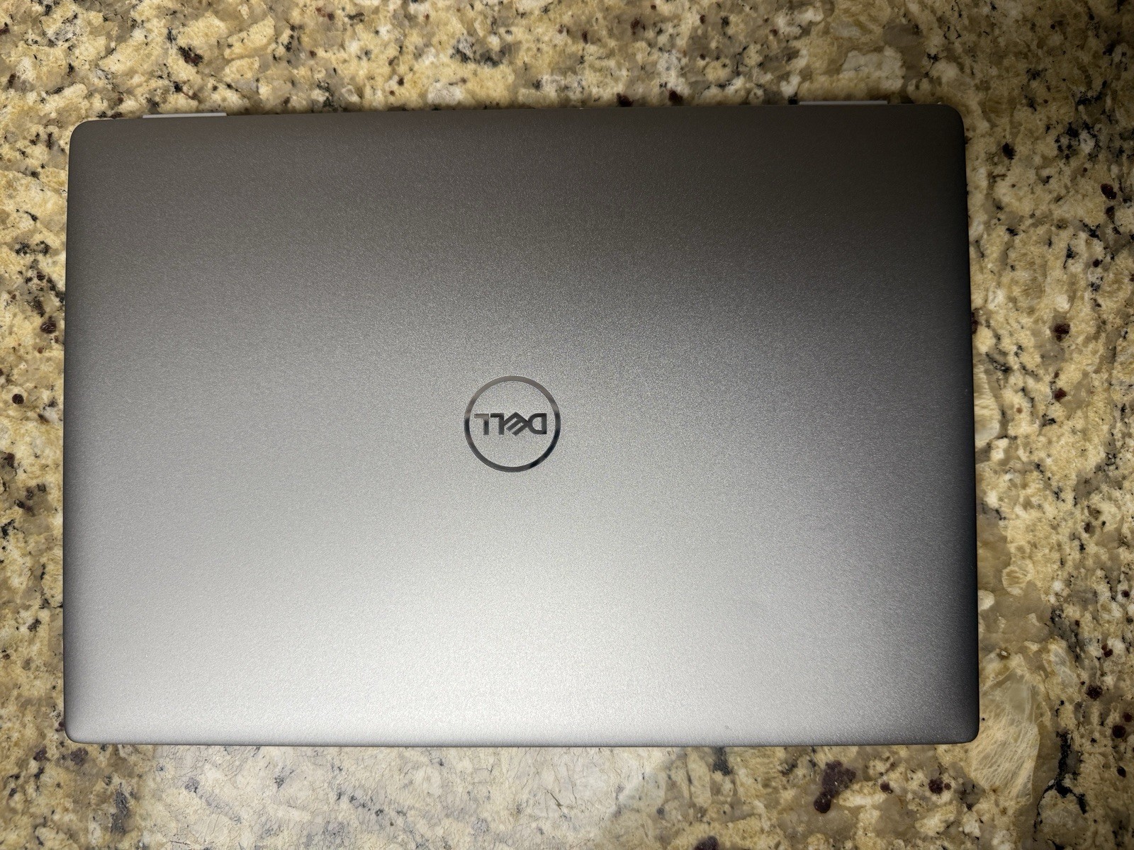 Dell Latitude 7340 13.3″ Core i7-1355U 1.8GHz 16GB RAM 512GB SSD Laptop