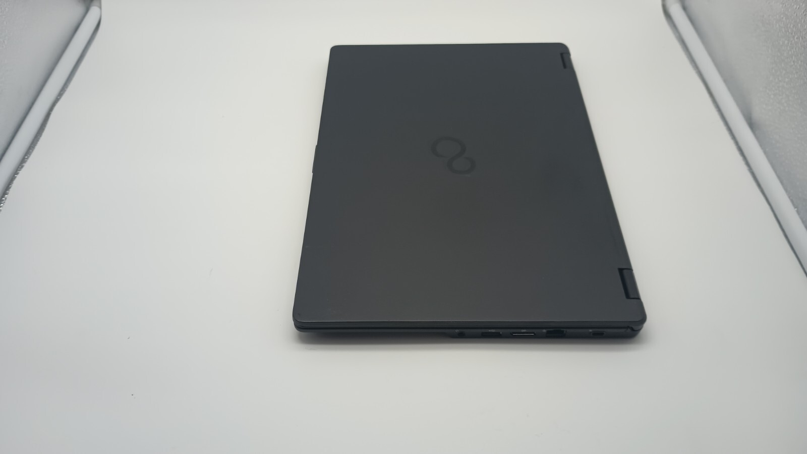 11153 LifeBook U747 w/Charger!! i5-6200U.8GB.128GB M.2.14″ FHD.W11.Super Slim!