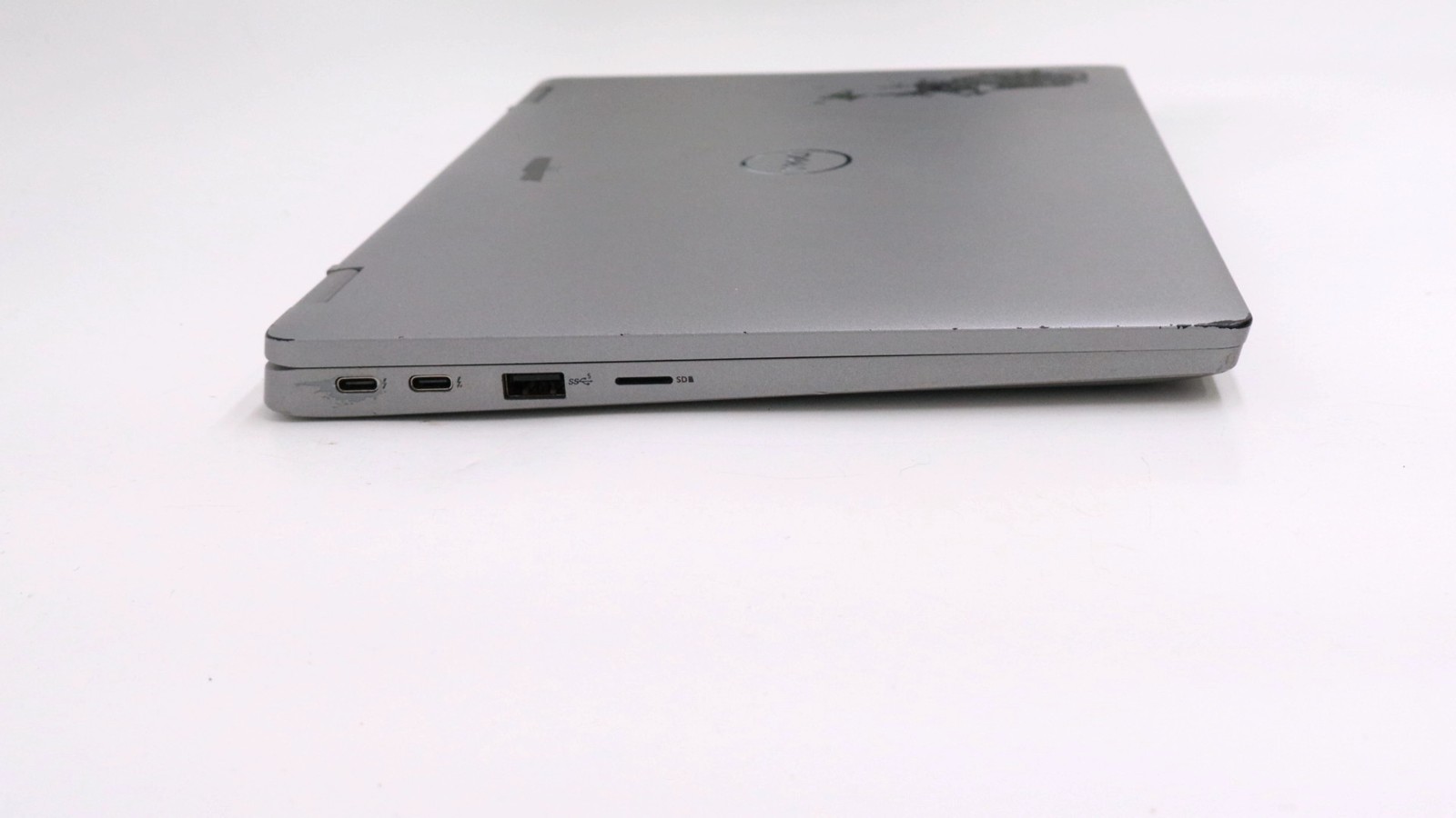 Dell Latitude 5330 13″ i7-1265u 16GB 512GB – Very Good