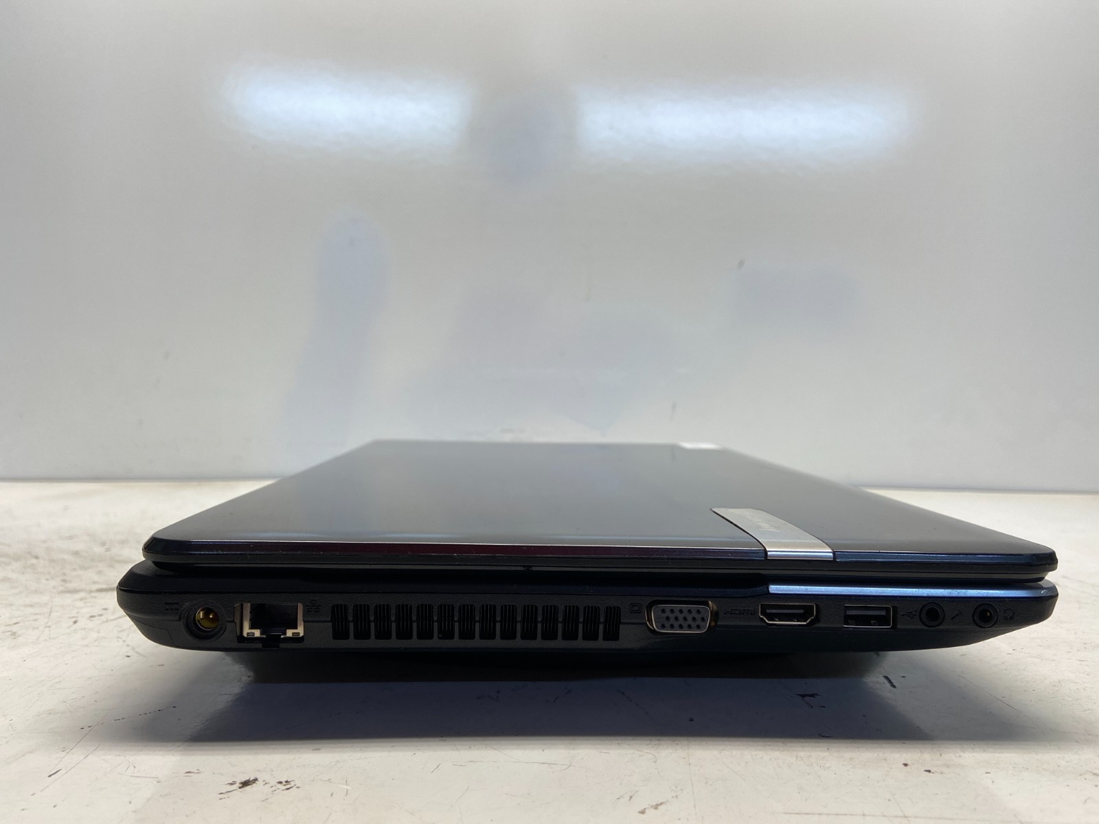 Gateway N214 Intel Pentium B960 2.2GHz 4 GB NO HDD