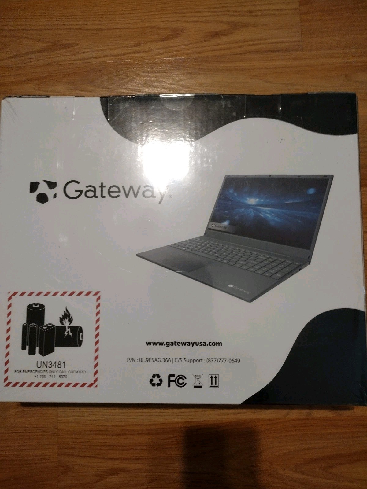 Brand New Gray Gateway 15.6″ FHD Laptop AMD Ryzen 7 Radeon RX Vega 10 8GB 512GB