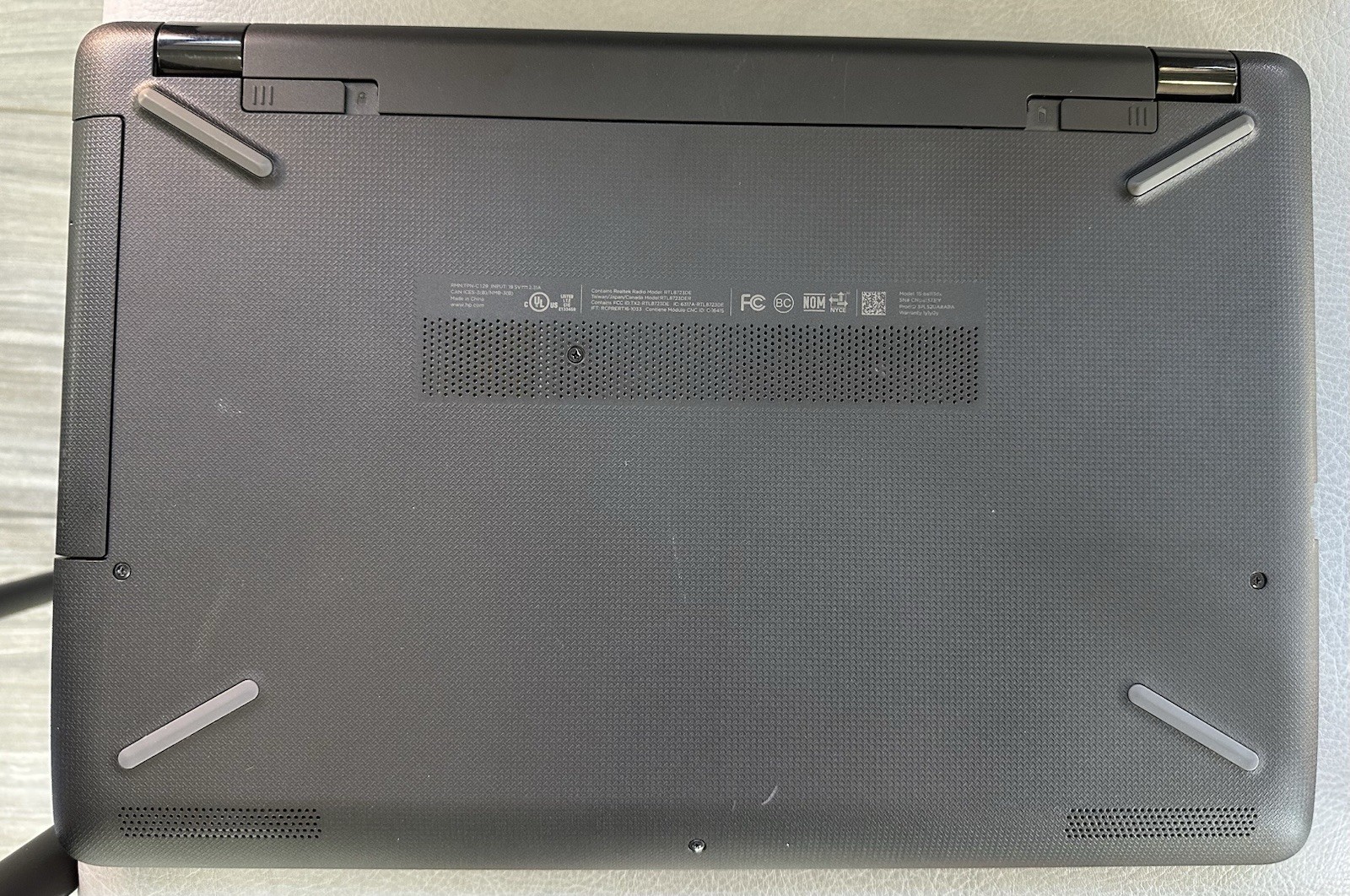 HP 15-BS113DX 15.6″ i3-8130U 16GB RAM 1TB HDD Touchscreen WIN11 office For Life