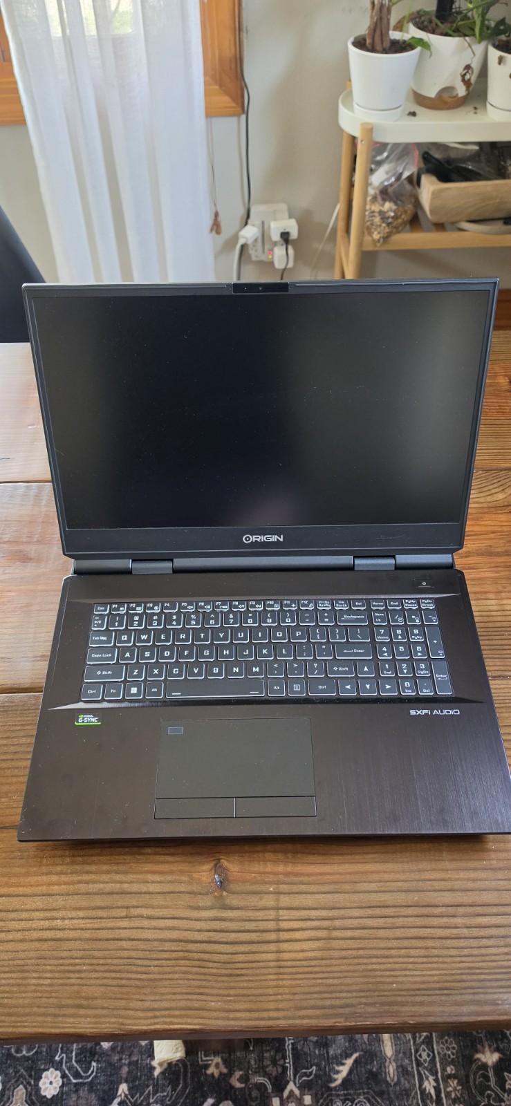 ORIGIN PC EON17-X 17.3″ 144Hz i9-11900K 2.50GHz RTX 3080