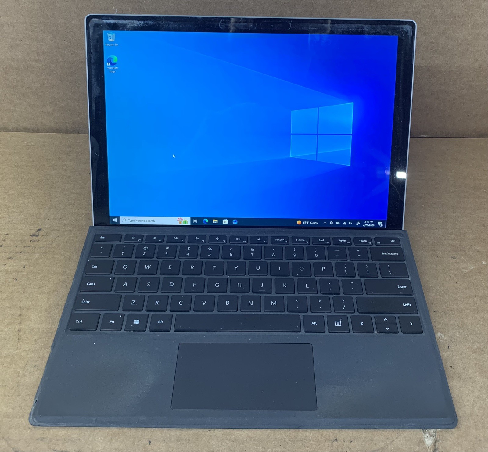 Microsoft Surface Pro 5 Intel i5-7300U@2.60GHz 8GB DDR4 RAM 256GB SSD WIN 10P