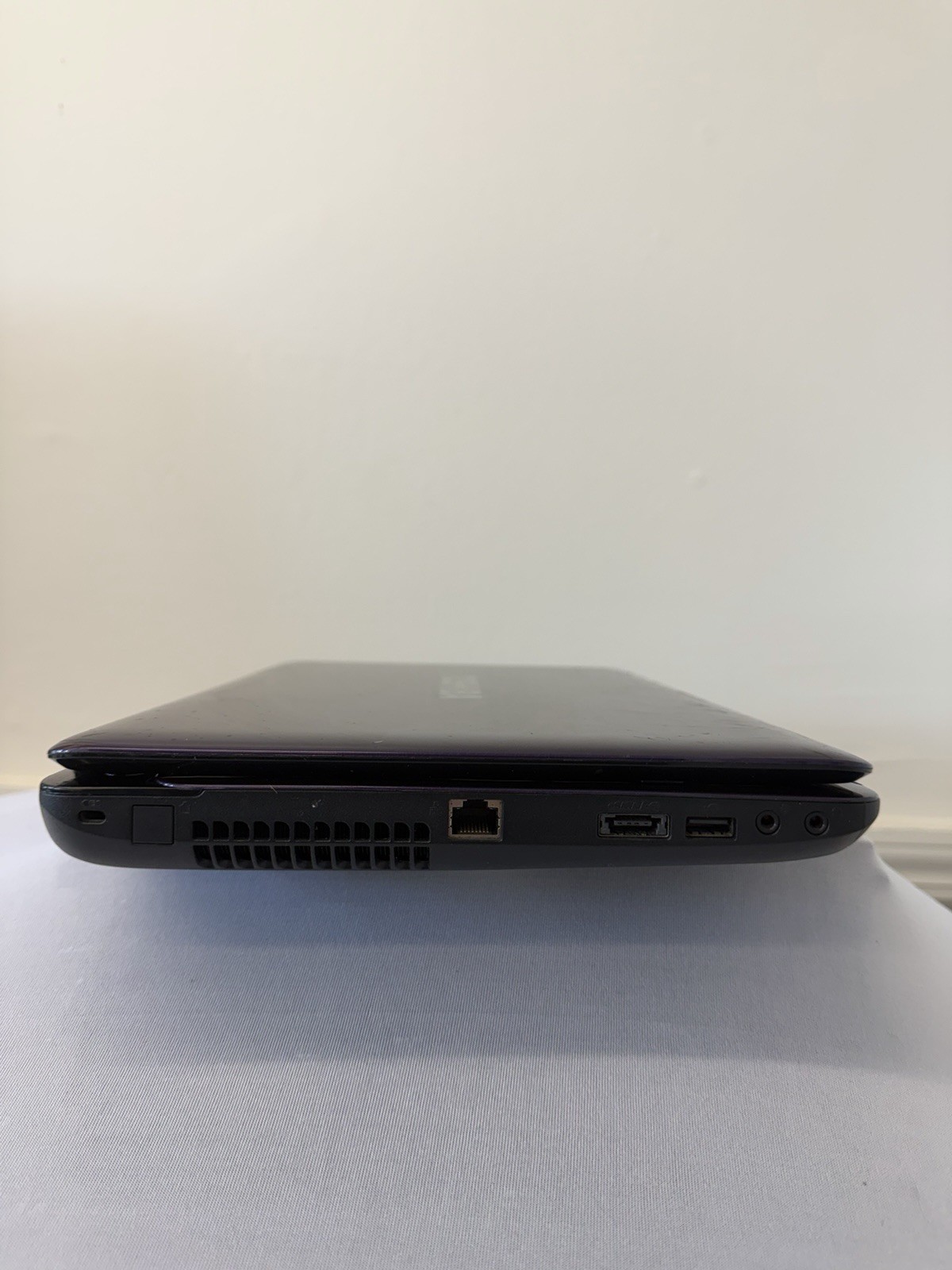 Toshiba Satellite L645D-S4040 Laptop – Good Screen – AMD Athlon II P320-Read Des