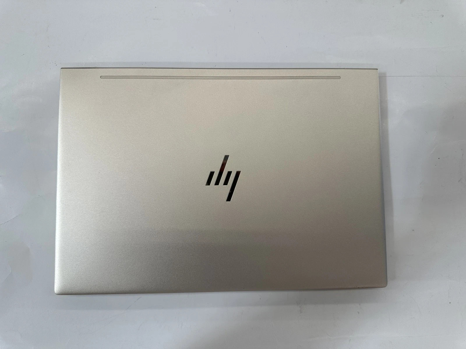 HP 13.3″ ENVY 13-ah0075nr i5-8250U 1.80 GHz 8GB RAM 128GB SSD Win 11 Pro