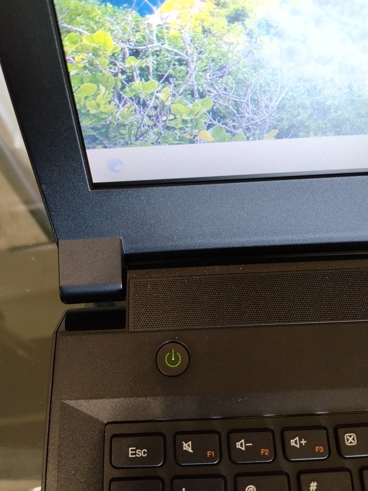 Lenovo B50-45 15.6″ AMD A8 16GB RAM 256GB SSD – Ready to be used of the Box