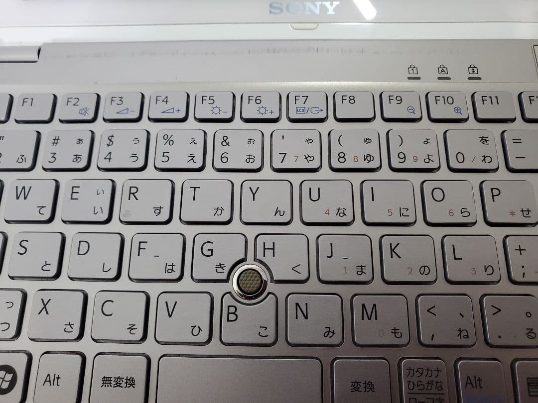 SONY VAIO type P VGN-P50 Windows XP Pocket Style Portable UMPC White