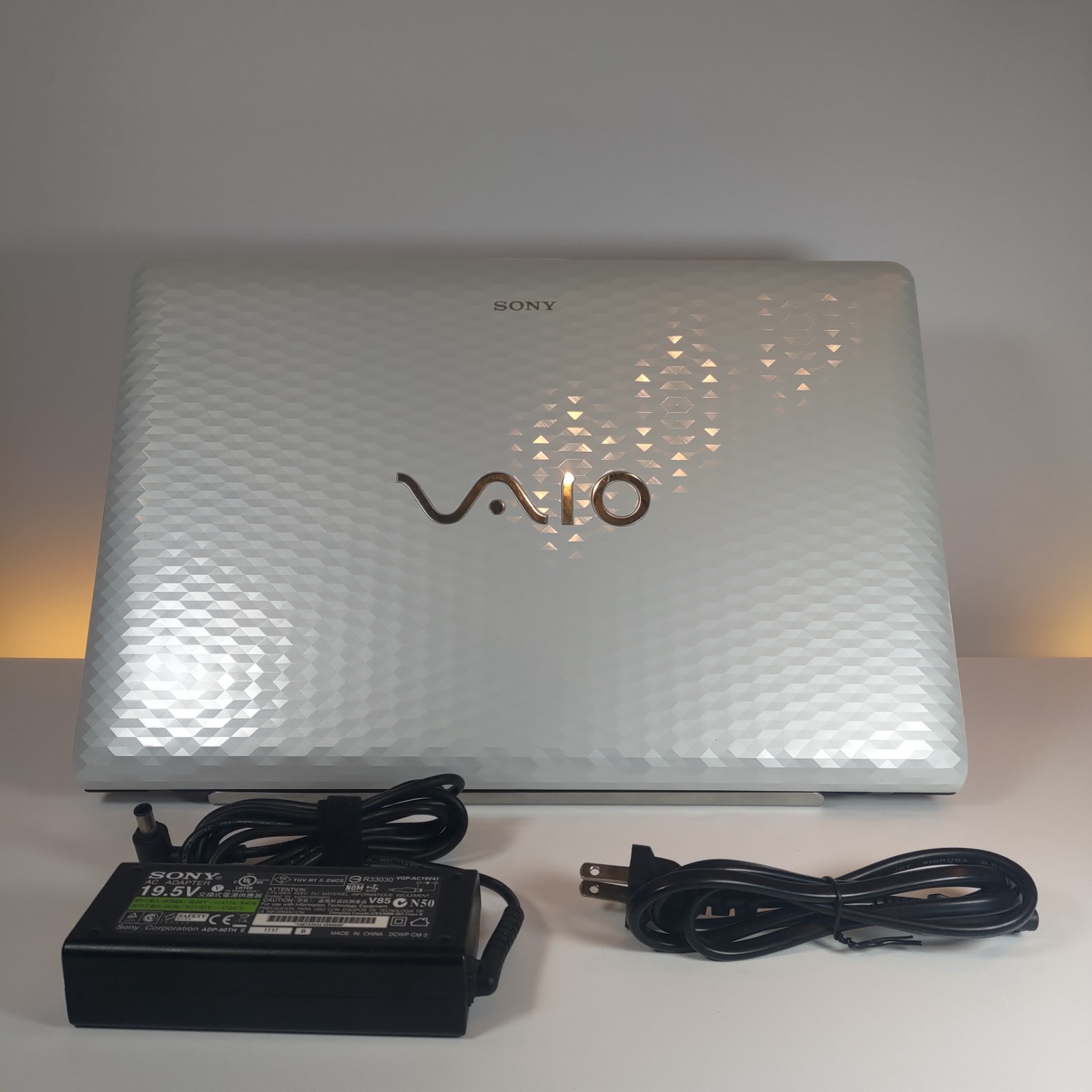 [Full Inspected and English OS PC] Sony VAIO VPCEH39FJ English Keyboard Core i5