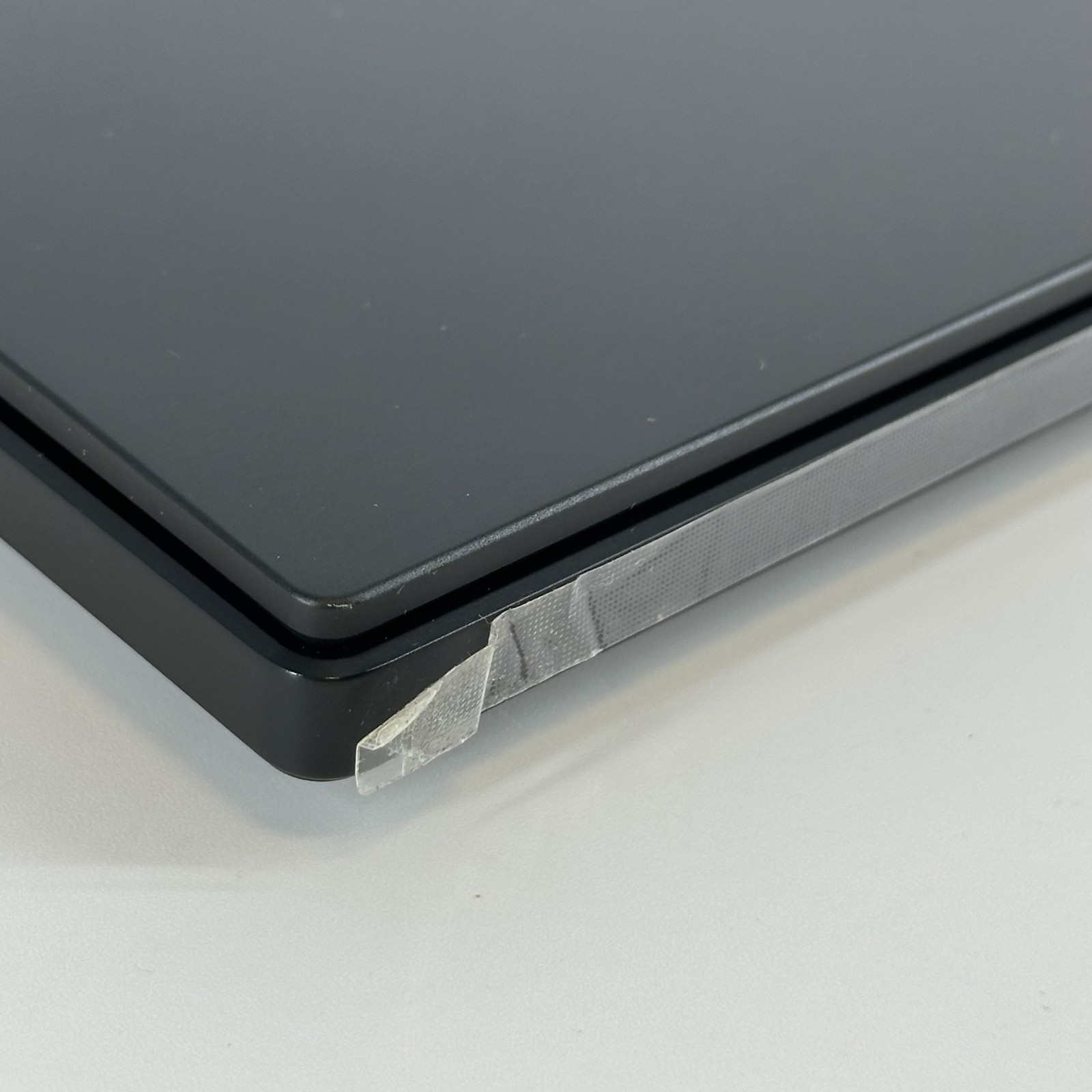 Lenovo Legion 5i Gen 10 15.1 165Hz QHD+ 2.2 GHz i9-14900HX 16GB 1TB SSD RTX 5070