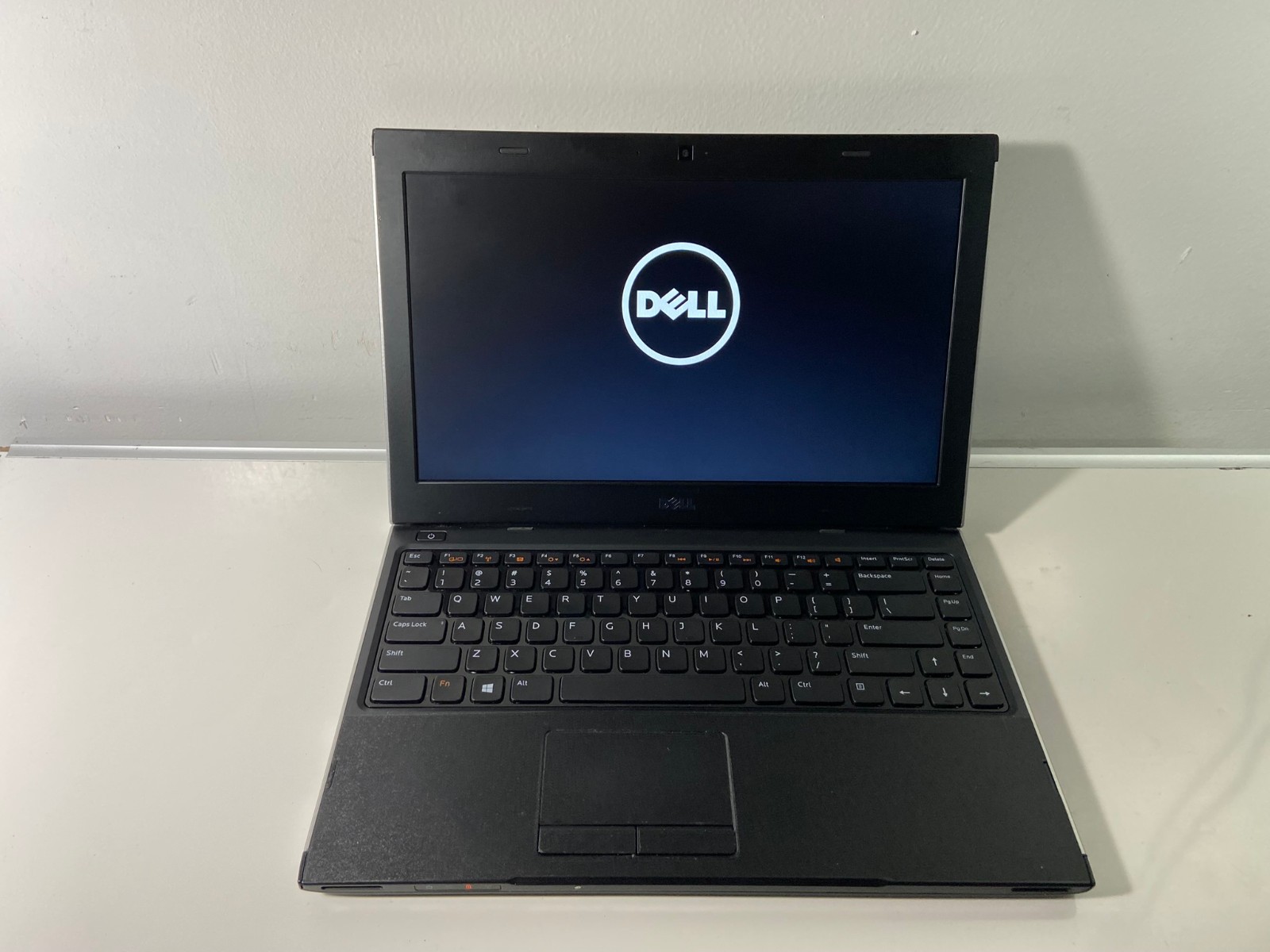 Dell Latitude 3330 13.3″ (1007U 1.50GHz – 4GB RAM – NO OS/HDD)