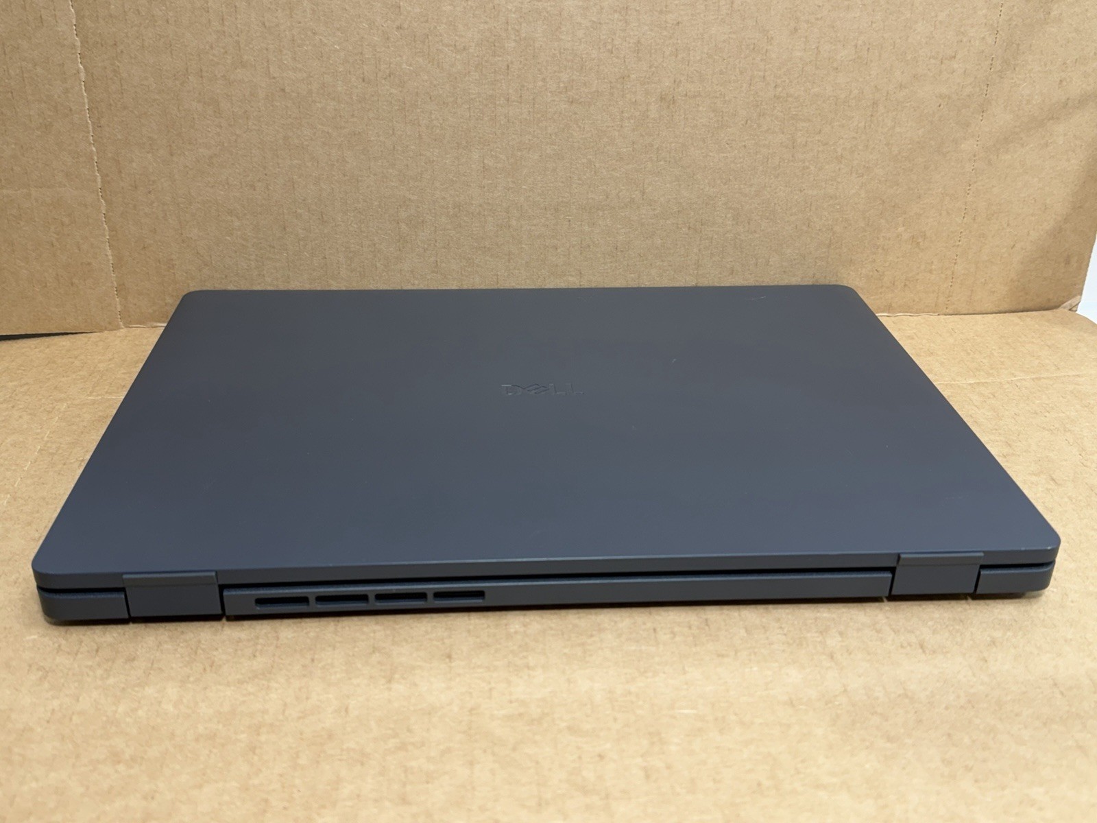 Dell Pro 16 16″ PC16250 WUXGA Intel Core i3-100U 8GB RAM 256GB SSD Win-11