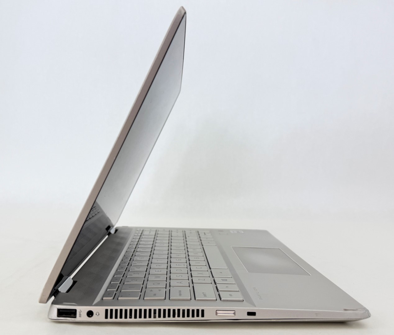 HP Pavilion x360 14m-dh1003dx 14″ Touch i5-10210U 8GB 256GB SSD W11H 2in1 – Read