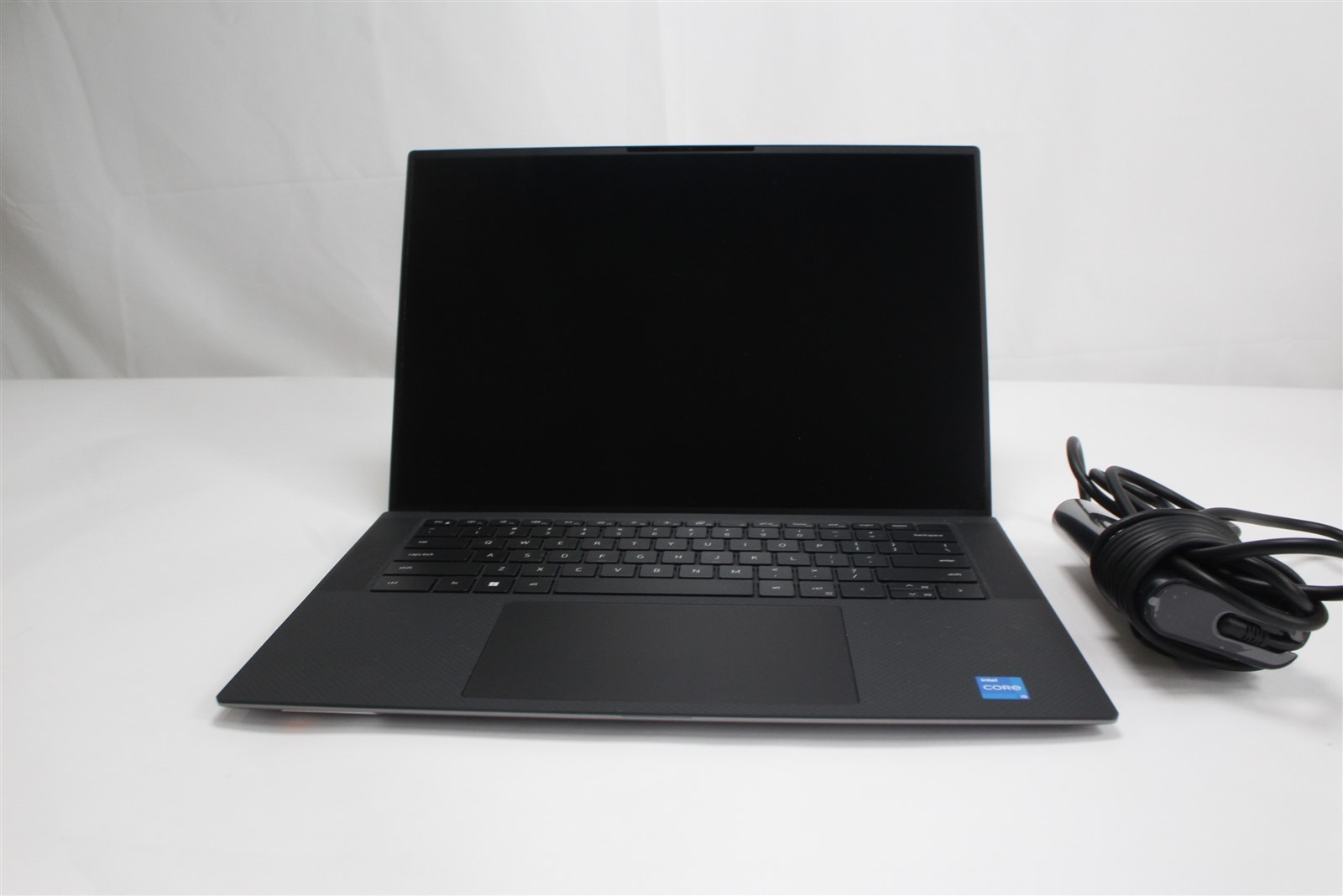 Dell Precision 5570 P91F 2022 15” Core i5-12600H 3.3GHz 16GB RAM 512GB SSD