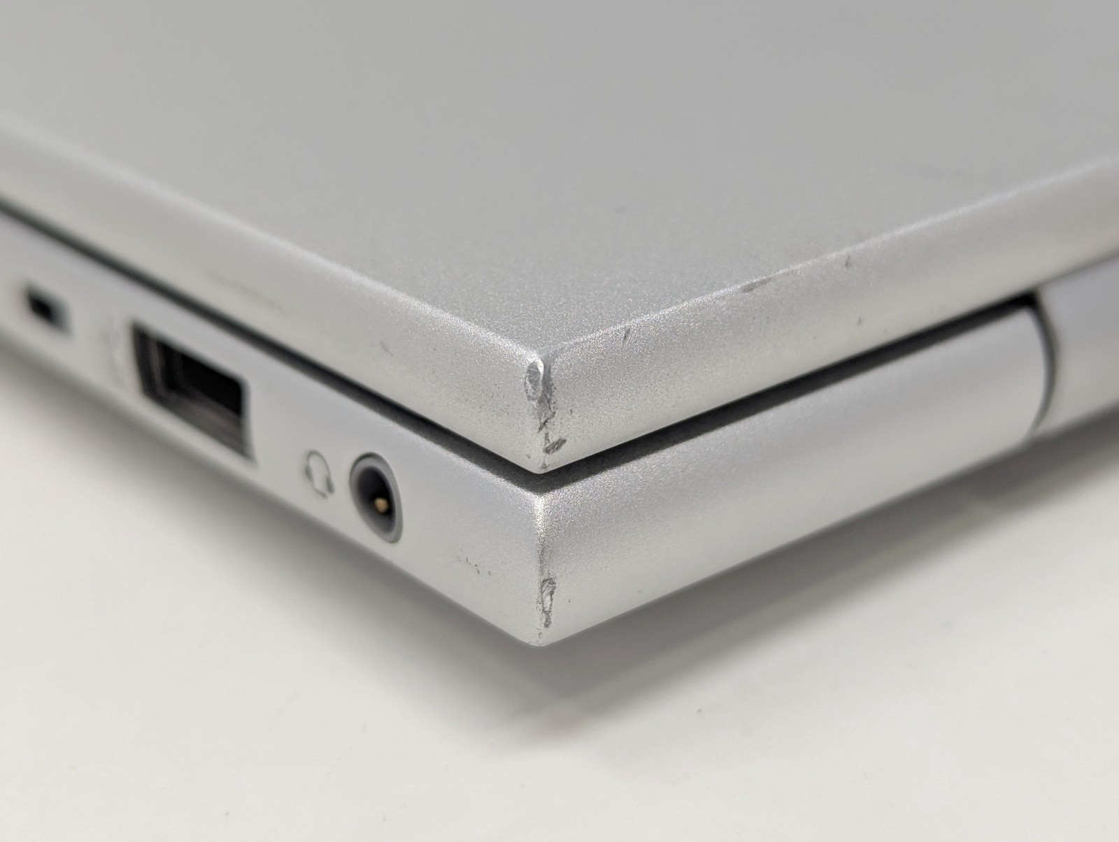 HP EliteBook 840 G9 Laptop – 14″ Intel Core i7-1265U 32GB DDR5 512GB SSD No OS