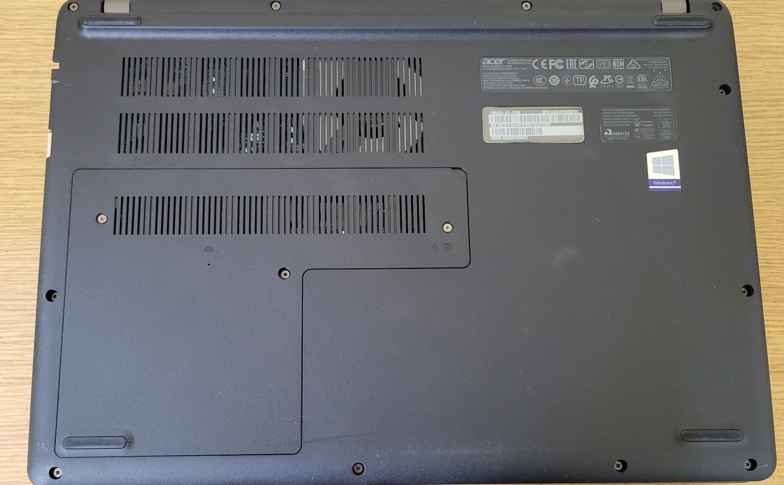 (Lot of 2) Acer TravelMate P215-51 i5-8250U 1.60GHz 8GB No OS/SSD/HDD