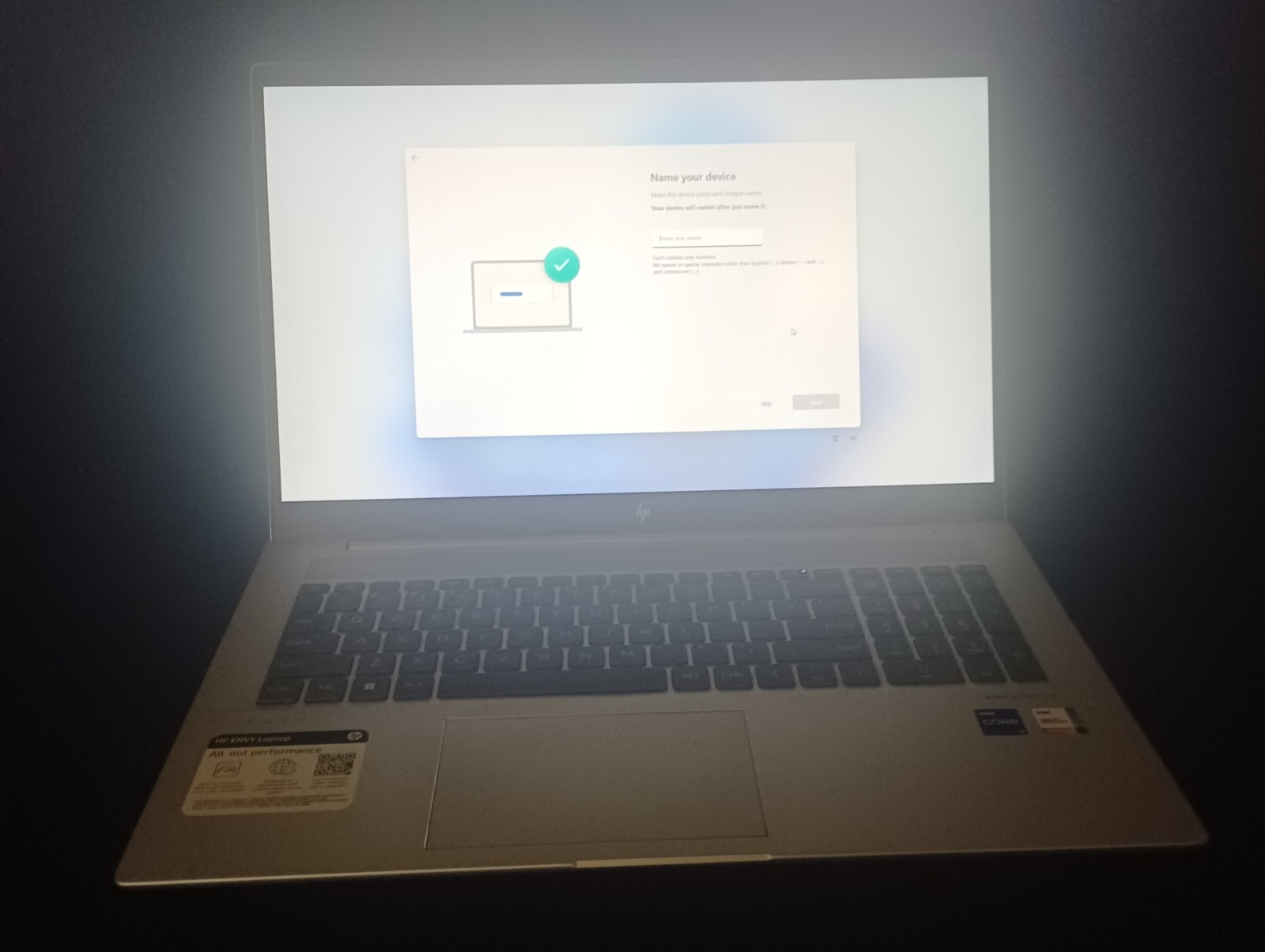 HP Envy 17t-cw00. Touch 17in/ 13th Gen Intel Core i7-13700H 2.40Ghz 32 GB 1TB.