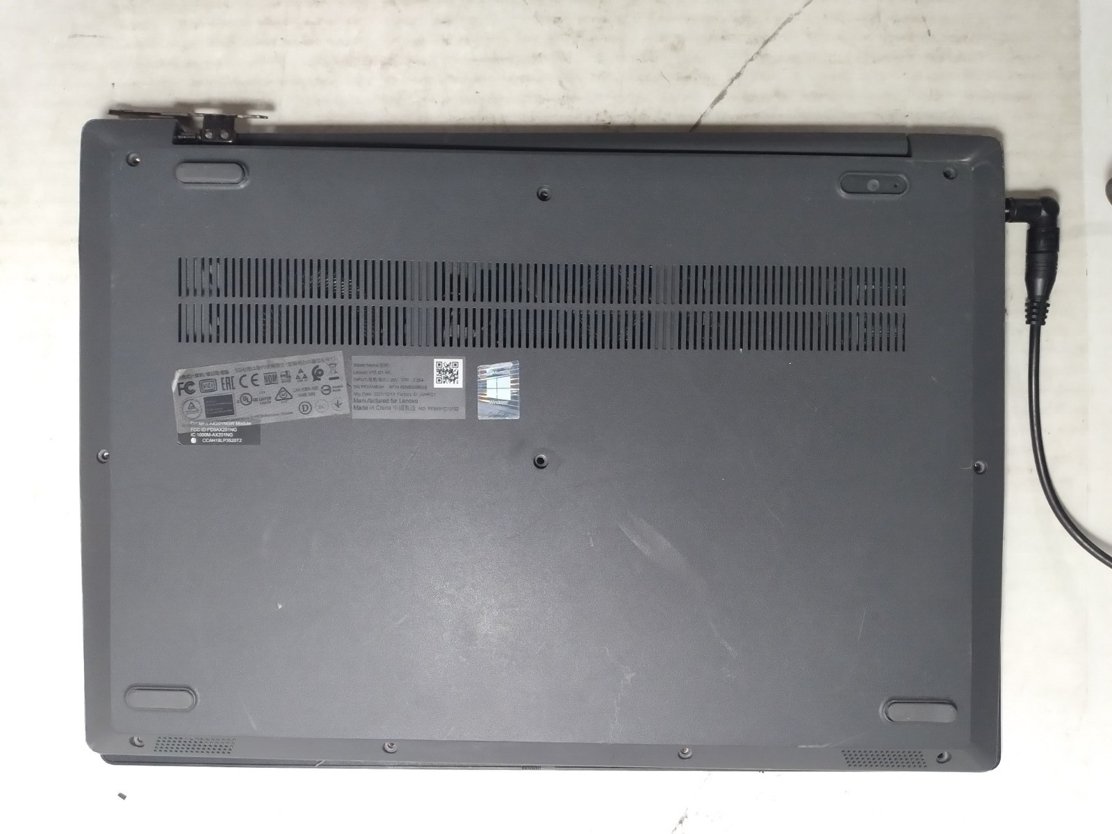 Lenovo V15 G1 IML w/i3-10110U, 4GB RAM Laptop for Parts/Repair #0190
