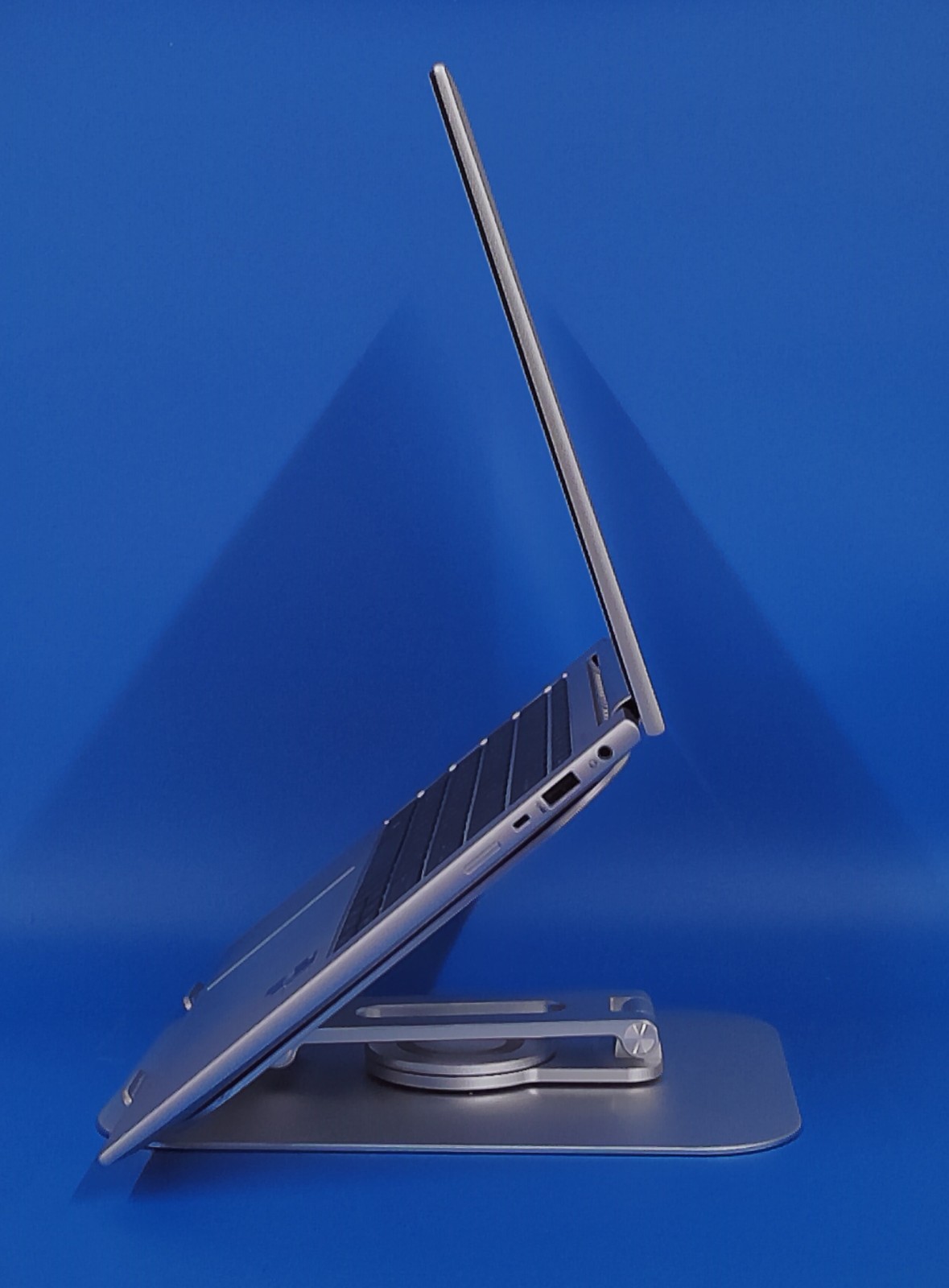 HP EliteBook 840 G10 Laptop Intel Core i5-1345U 16GB 512GB NVMe W11P USED W/ AC
