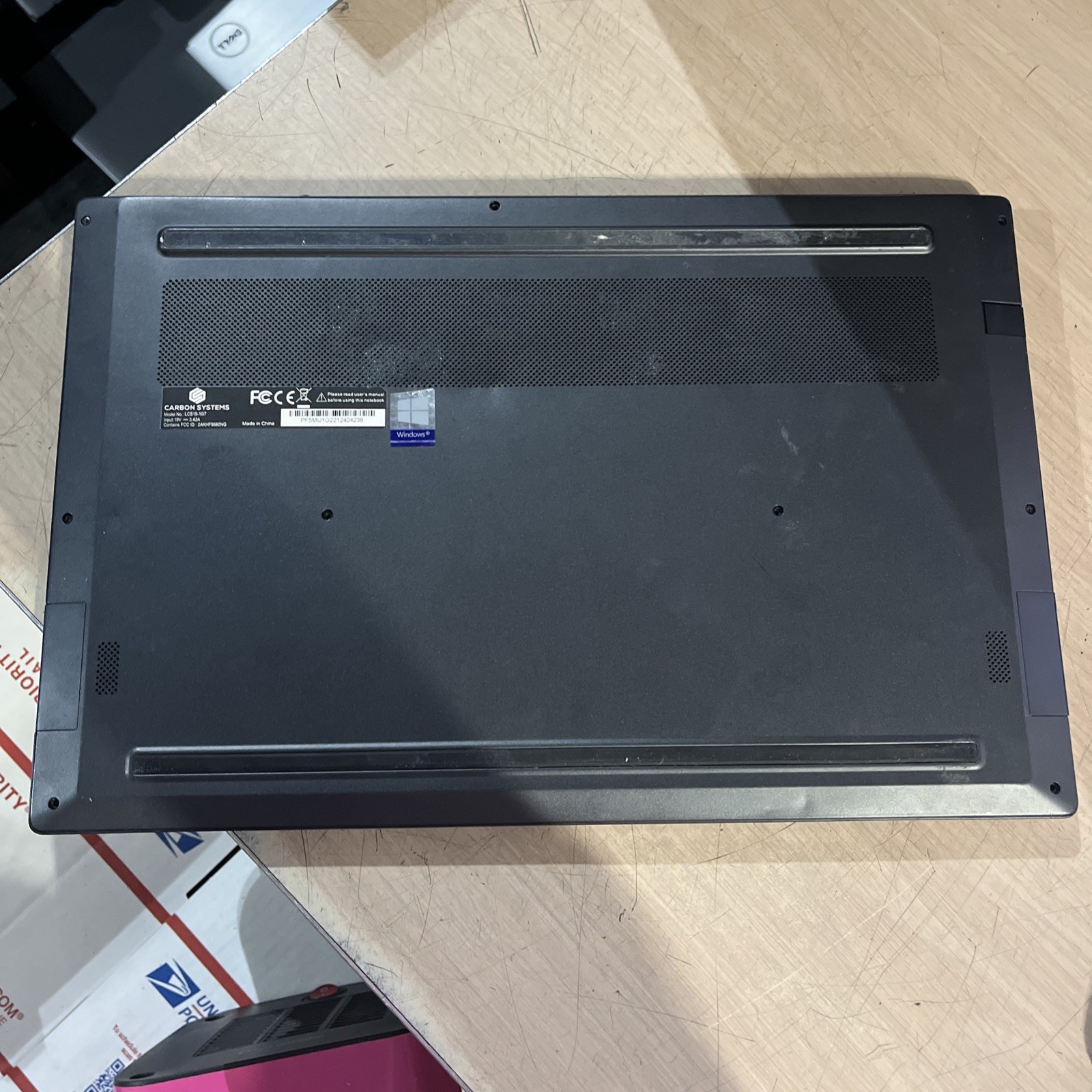 CARBON LCS15-10I7 INTEL CORE I7-10510U 1.80GHZ 16GB RAM NO HD