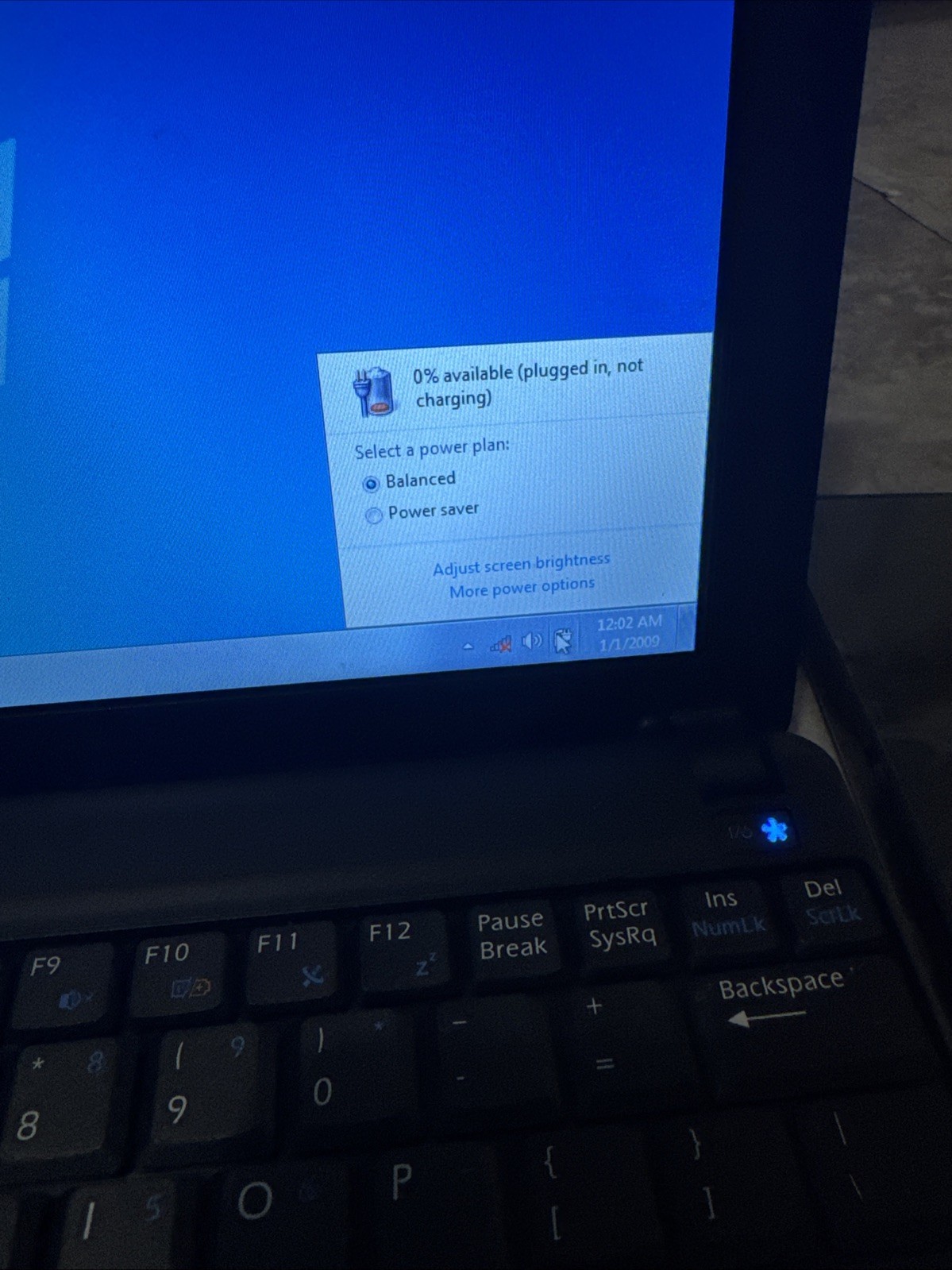 MSI U135 MS-N014 Purple Netbook Laptop 10.1″ 1GB 160GB Webcam Windows 7 Wi-Fi