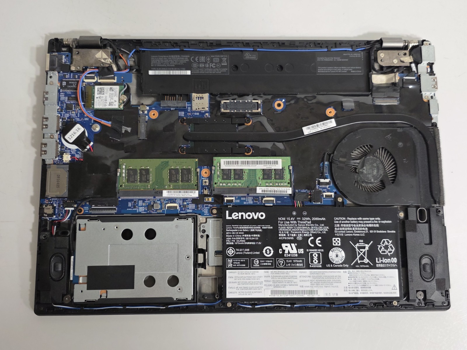 Lenovo ThinkPad T570 15.6″ FHD i5-6300U 16GB Not Working – For Parts