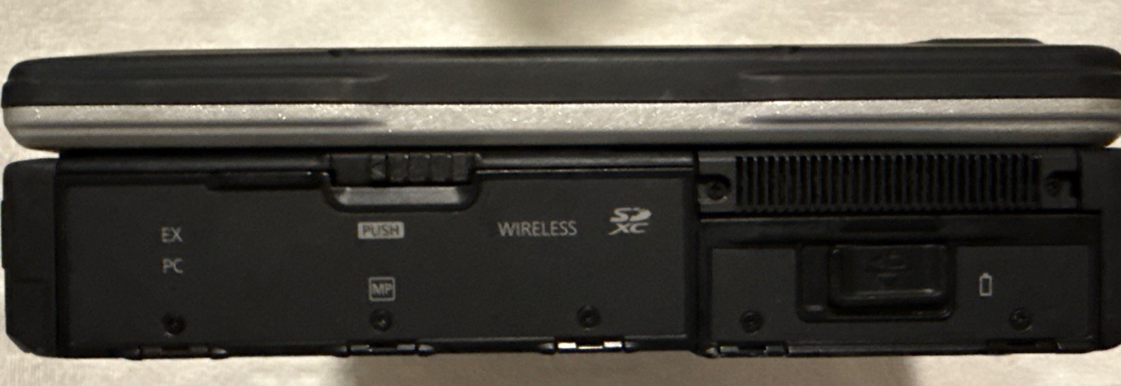 Panasonic Toughbook CF-31 MK5 i5-5300U 2.30GHz 8GB/256GHDD/DVD/No AC Charger