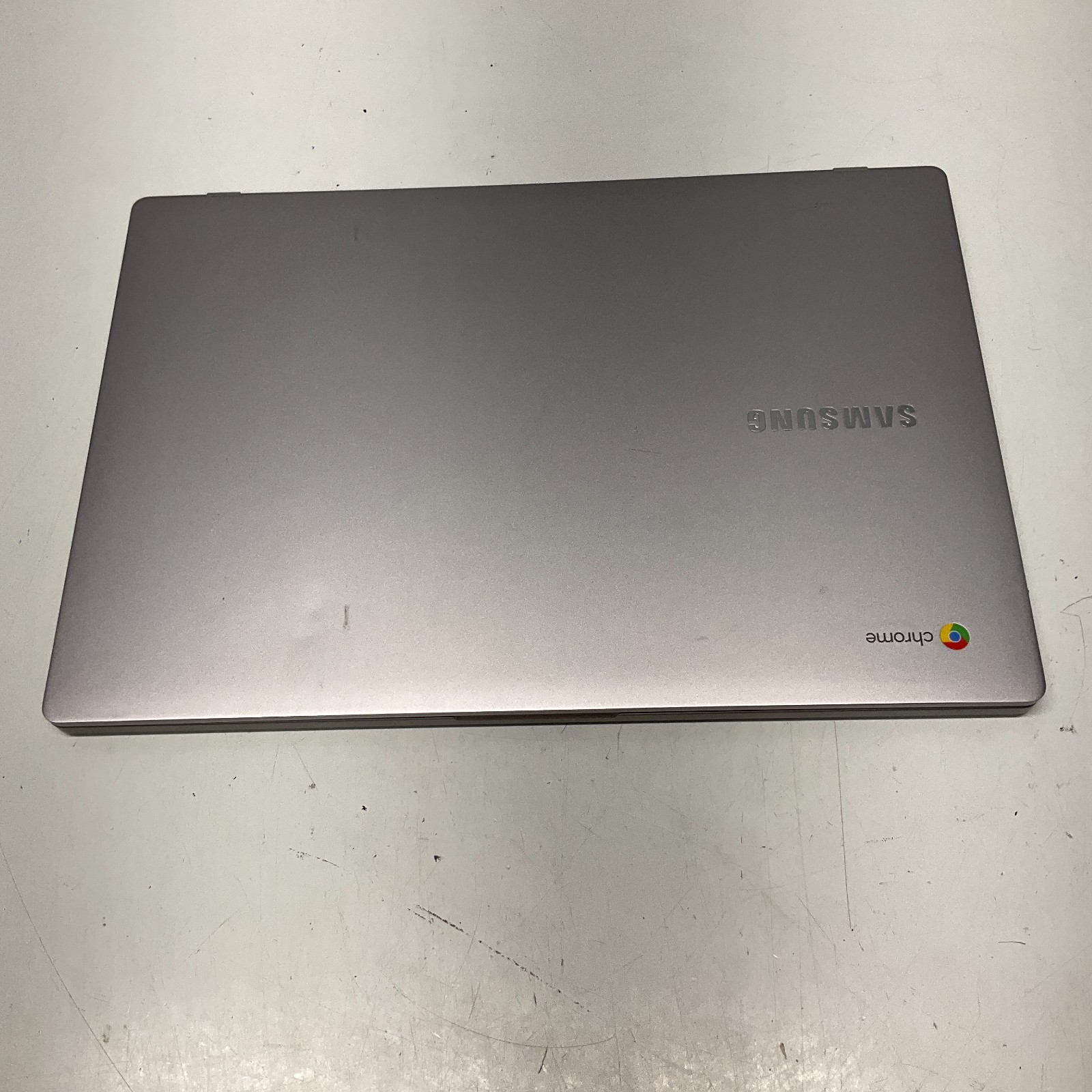 Samsung Chromebook XE350XBA 15.6″ Celeron N4000 4GB 128GB Works