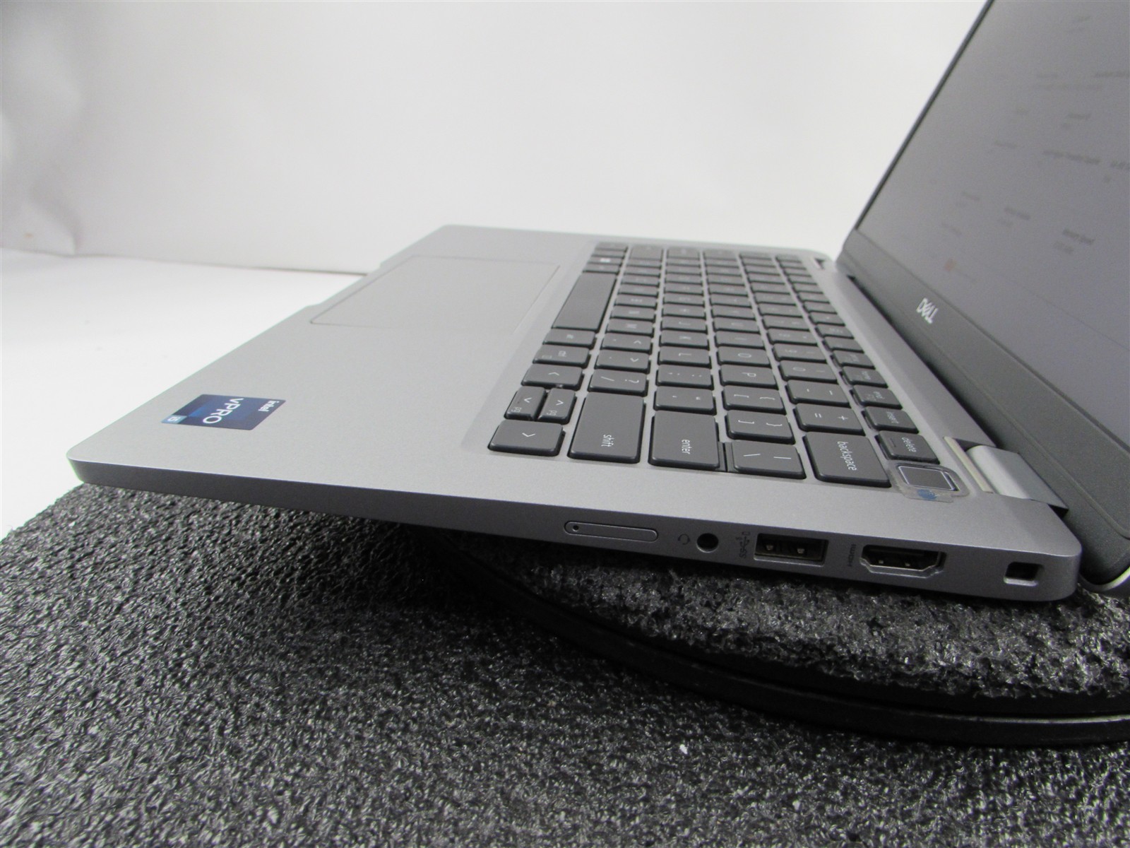 DELL LATITUDE 5330 FHD TOUCHSCREEN I5-1245U 10 CORE 512GB SSD 16GB RAM NO O.S