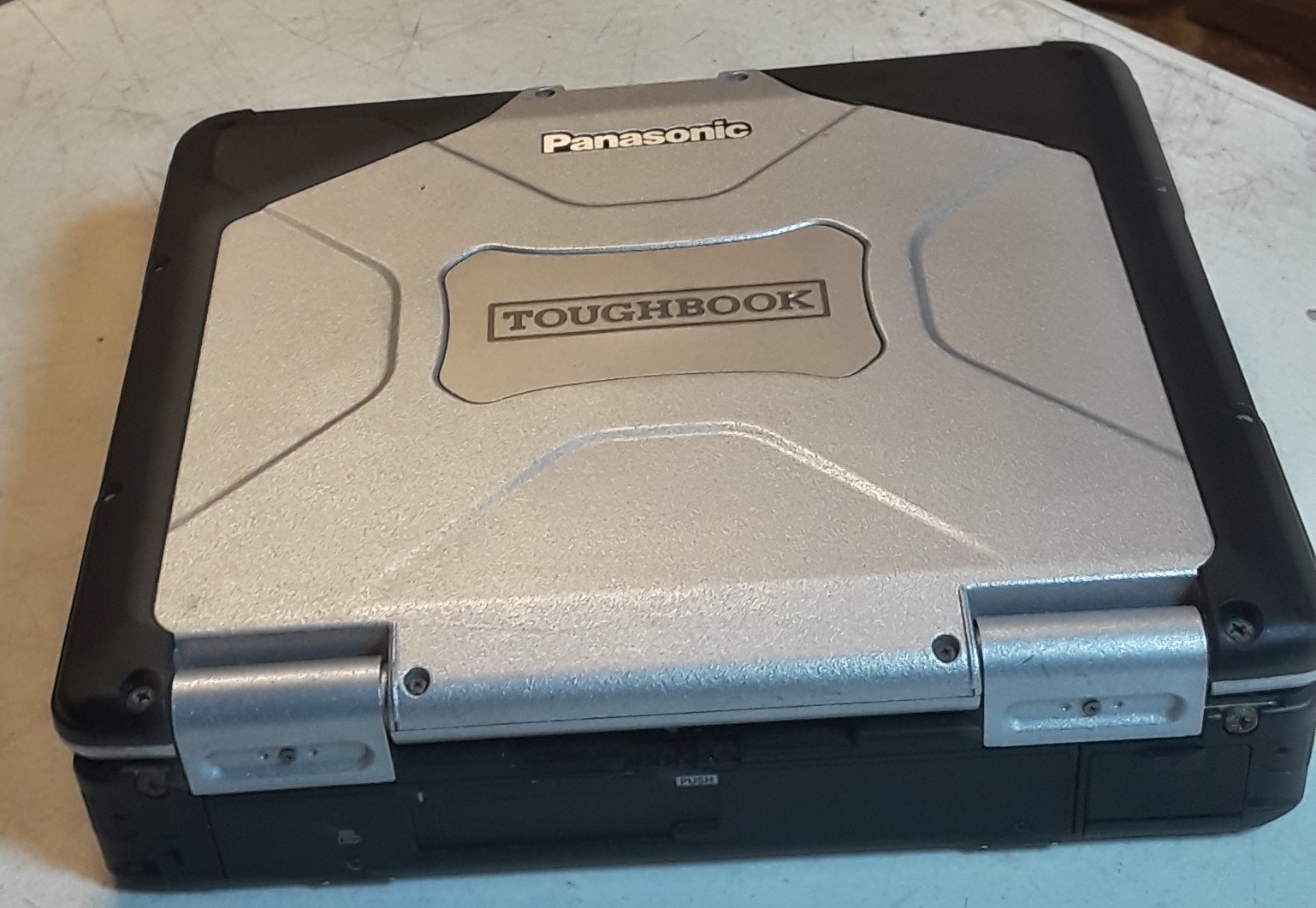Panasonic CF-31 Toughbook i7-5600U GPS 14″ TOUCHSCREEN 16GB RAM 1TB HD WIND 11