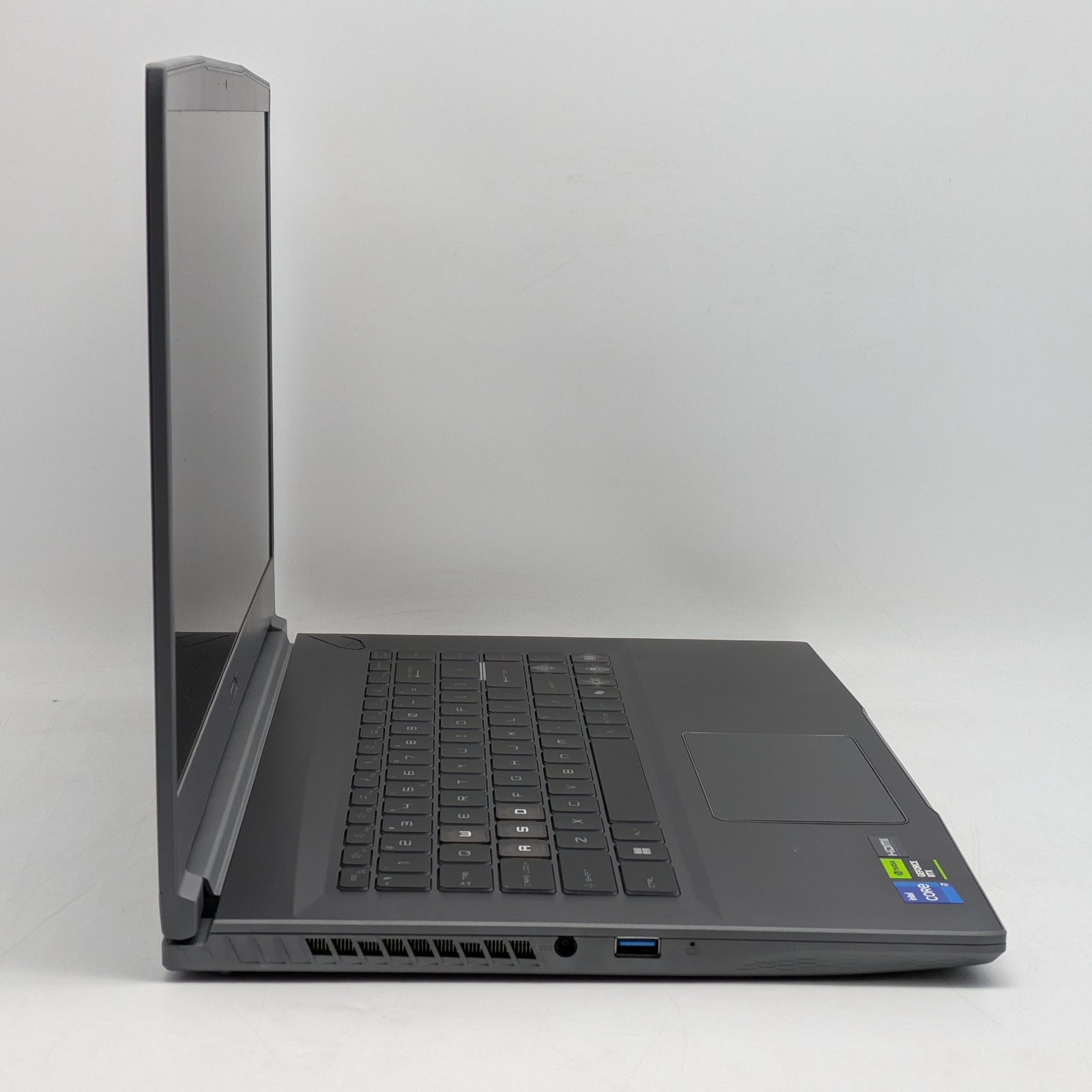 MSI Thin 15 B13VE 15.6″ i7-13620H 16GB DDR4 1TB SSD RTX 4050 Windows 11 Home