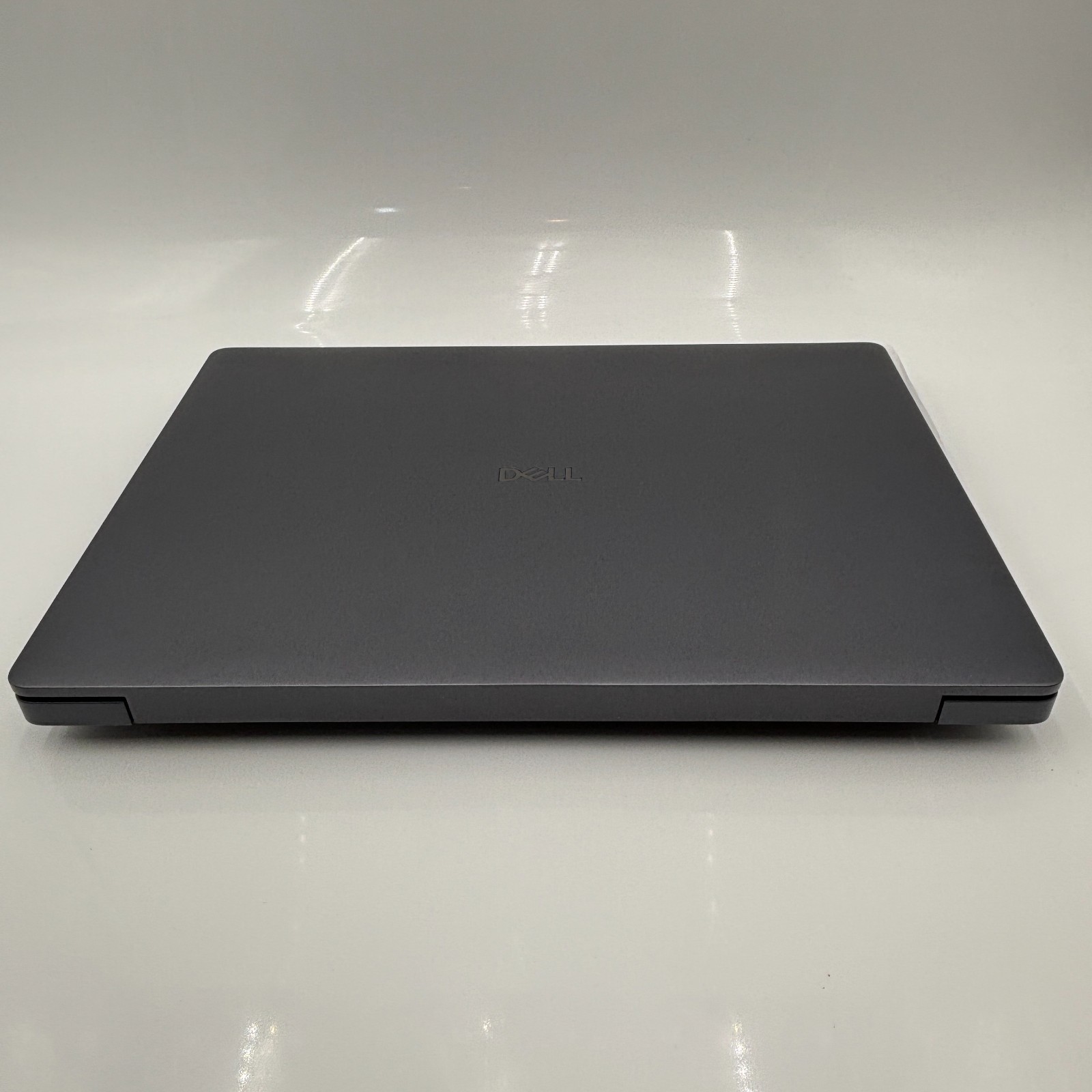 Dell Pro Max 16 Plus 16″ Ultra Core 9-285HX 64GB/1TB SSD Nvidia RTX Pro 4000 BW