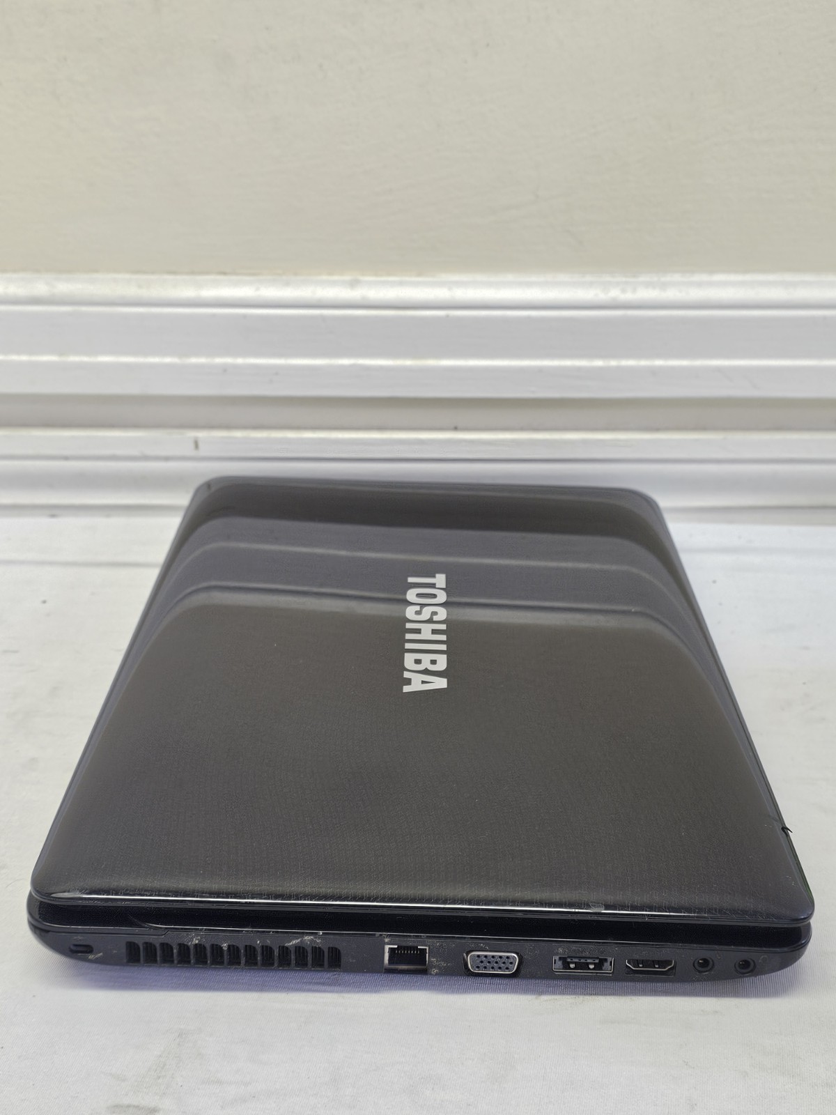 Toshiba Satellite L655-S5154 Laptop – Intel Pentium – 4GB RAM – Parts – Read