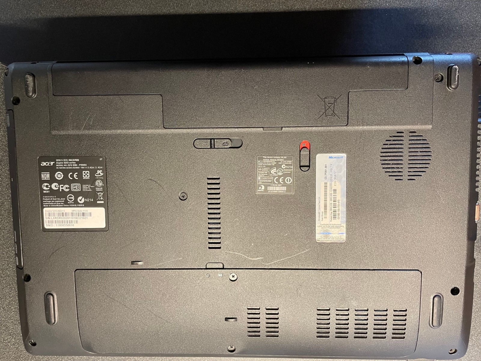 Acer Aspire 5253-BX415 15.6″ Laptop AMD C-50 3GB RAM 500GB HDD