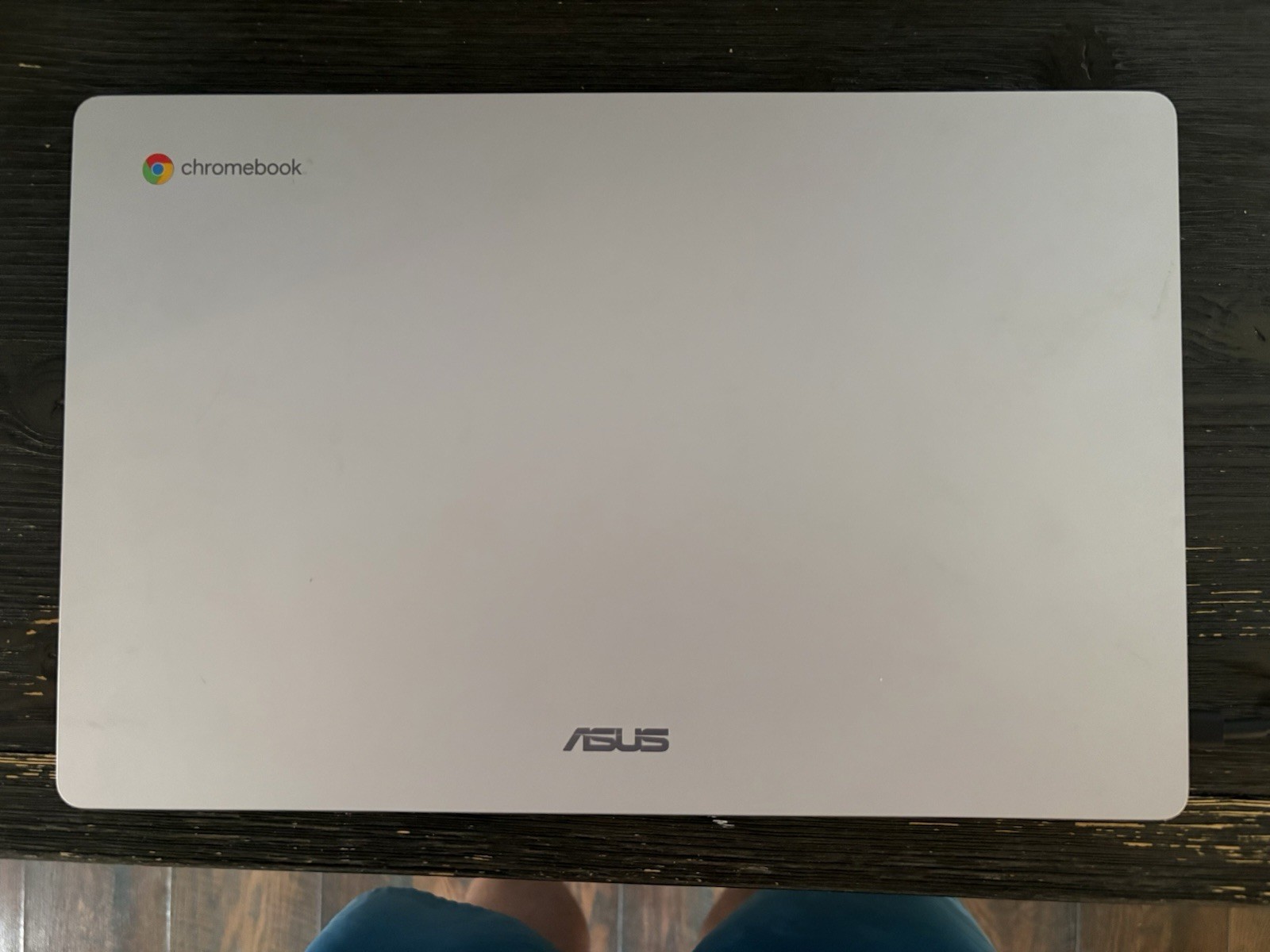 ASUS Chromebook 15.6″ Intel Pentium N4200 Chrome OS Silver. Comes W Case/Charger