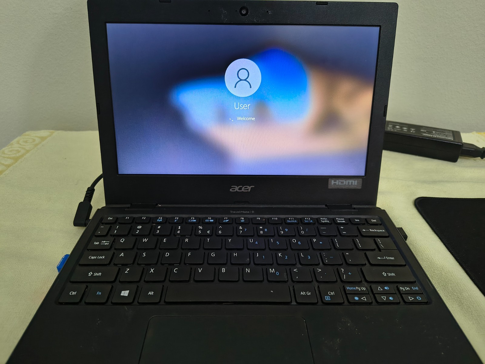Acer TravelMate B118-M , N4000 4GB Ram 64GB SSD Windows 10 IoT Enterprise LTSC