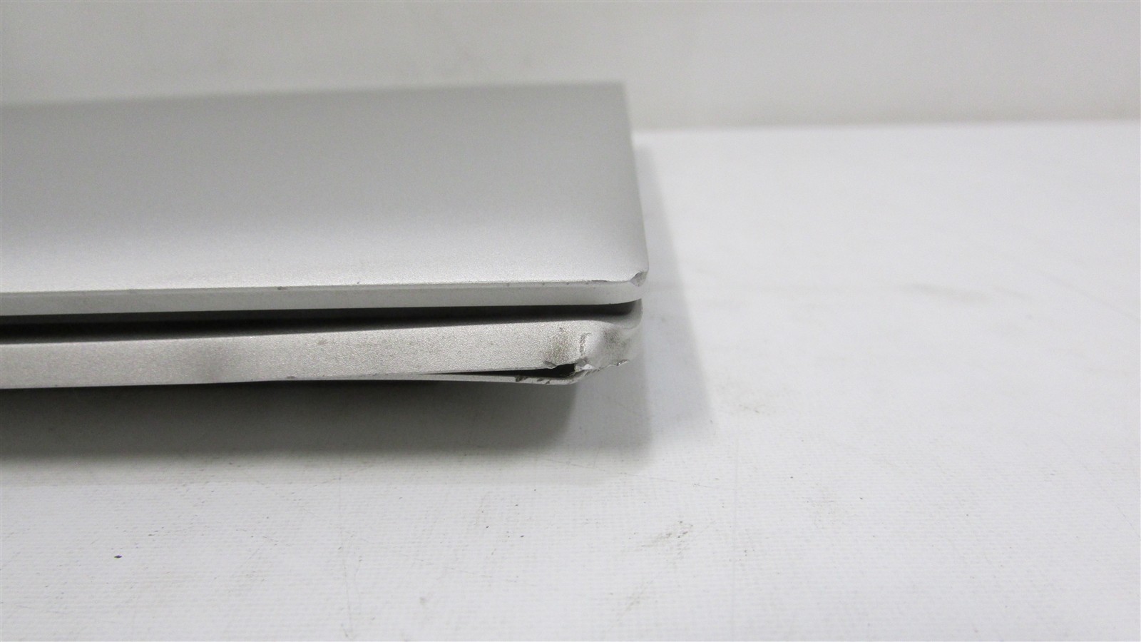 HP Elitebook 840 G7 i5-10310U 1.7GHz 16GB RAM 256GB NVME 14″ W11 Pro Touch DENTS