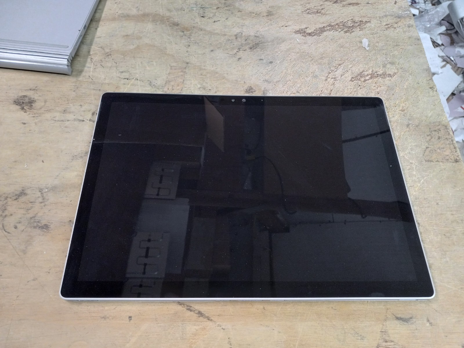 Microsoft Surface Book 1703 13.5″ i5-6300U 8GB Ram bad drive