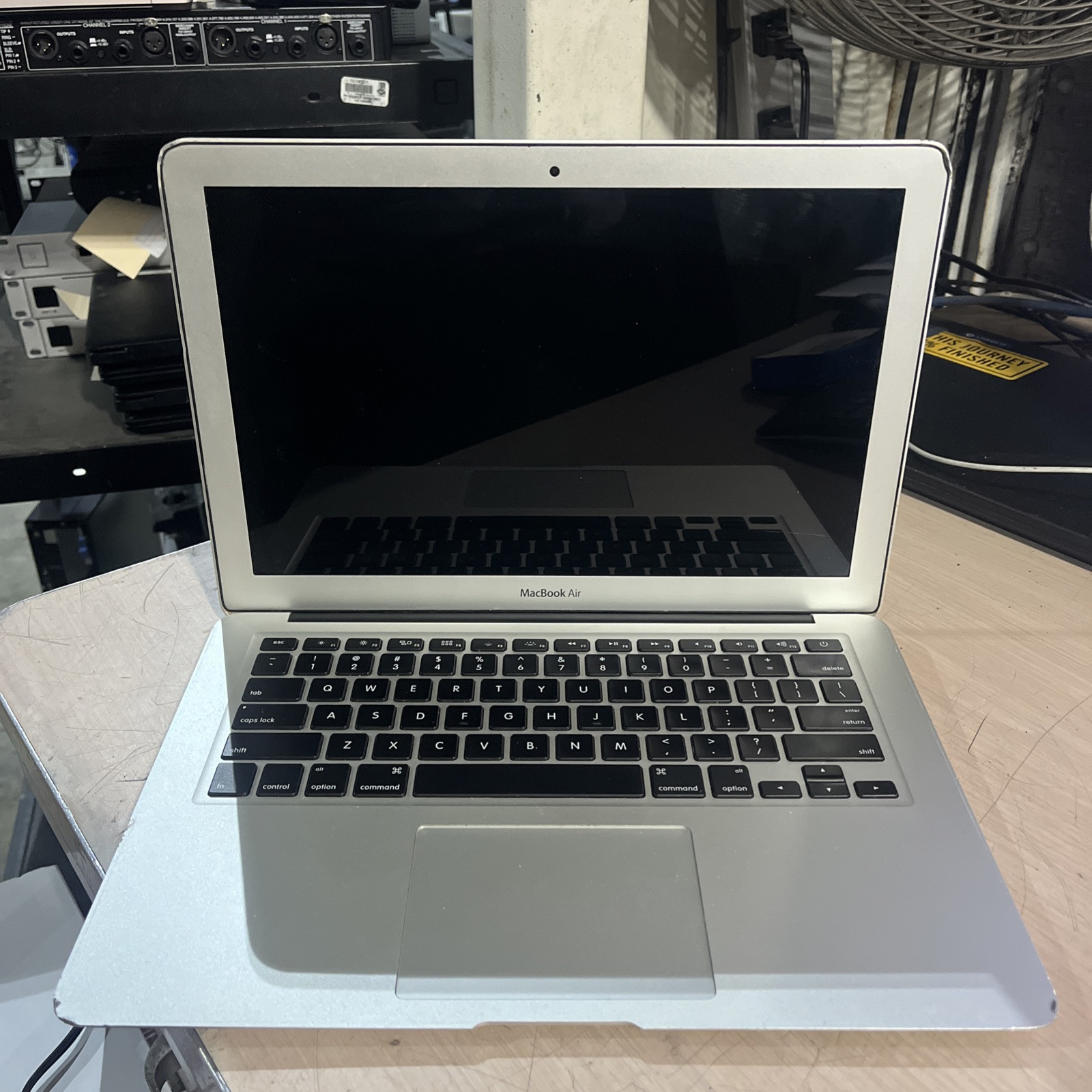 APPLE MACBOOK AIR 13″ MID-2012 CORE I5-3427U 1.8GHZ 4GB RAM