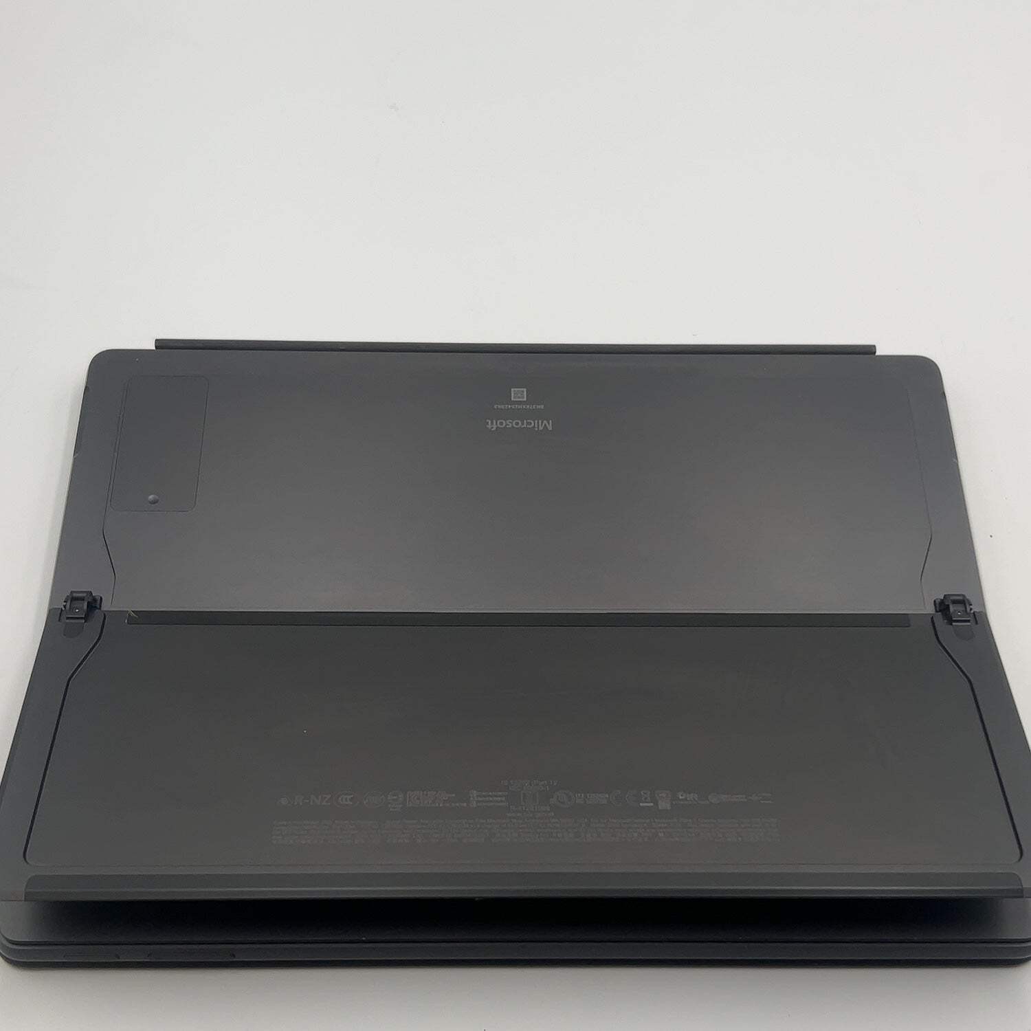 Microsoft Surface Pro 11 2103 13″ Core Ultra 5 236V 2.1GHz 16GB RAM 256GB SSD